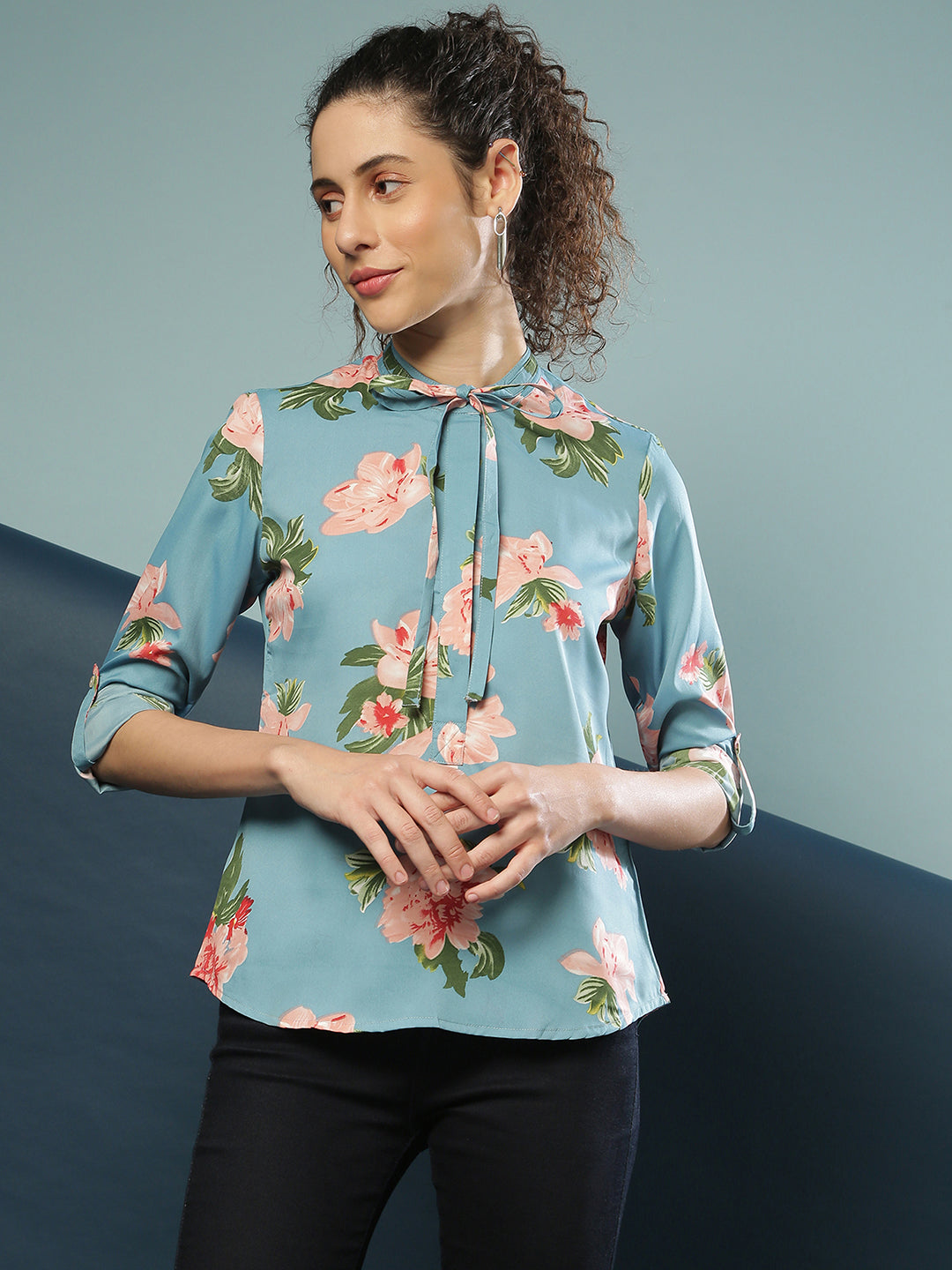 Women Blue Retro Floral Shirt