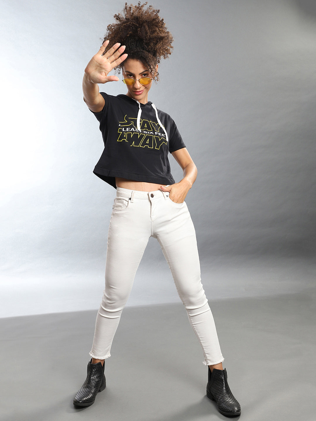 Women Black Solid Crop Top