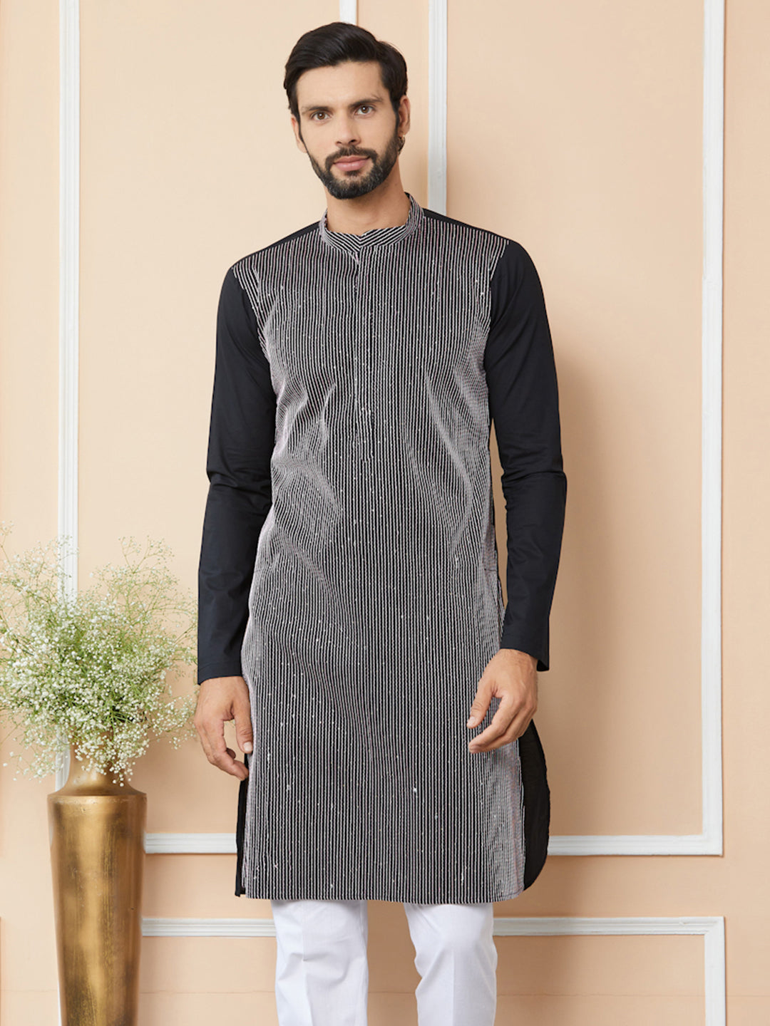 Men Black Thread & Sequin Worked Pure Cotton Straight Kurta