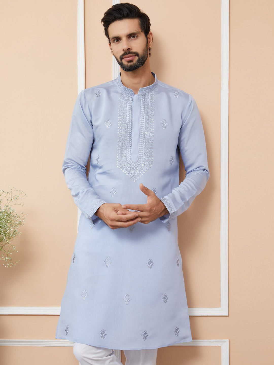 Men Blue Embroidered Chanderi Silk Straight Kurta