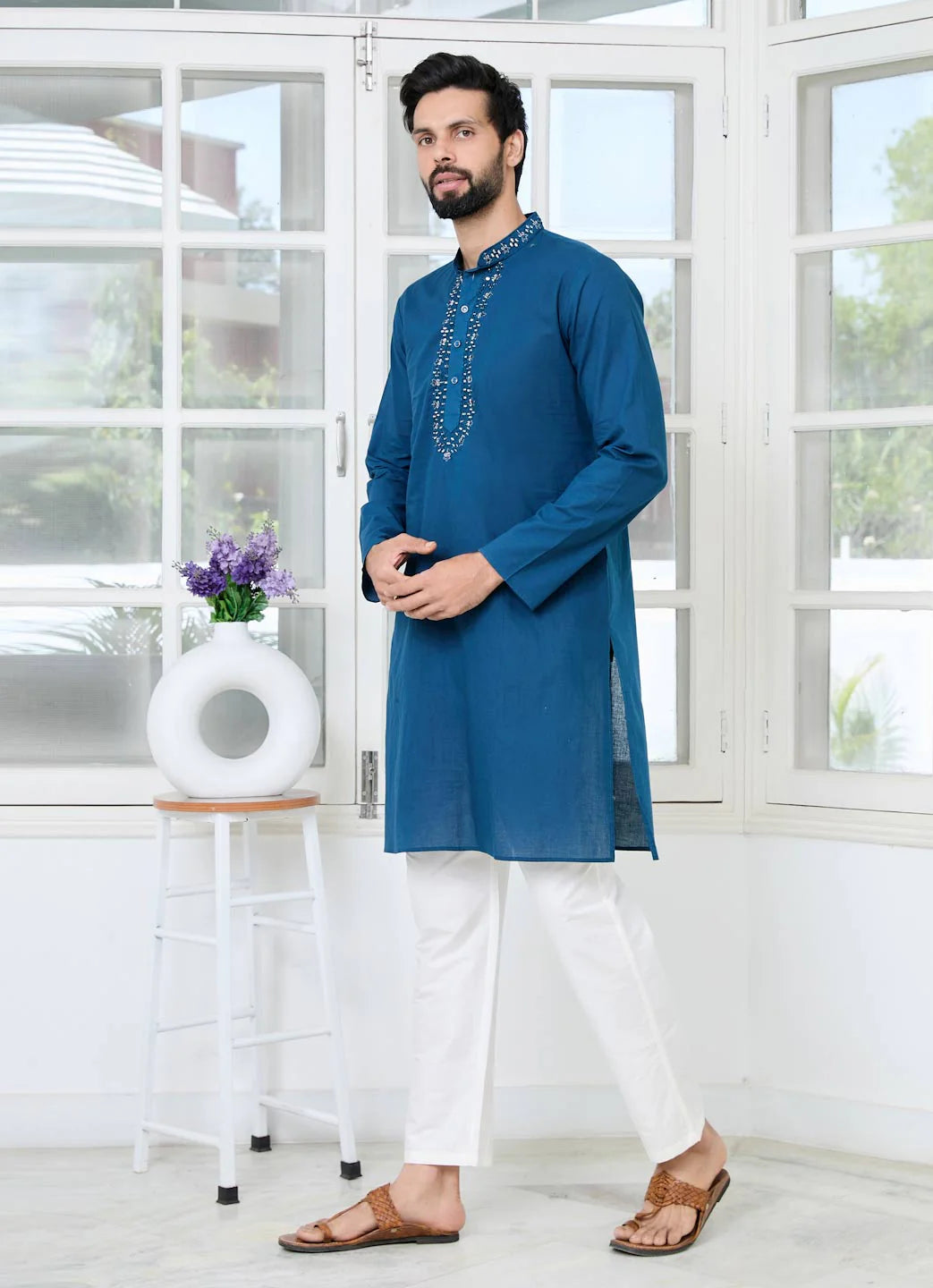 Men Blue Mirror Worked Cotton Straight Kurta