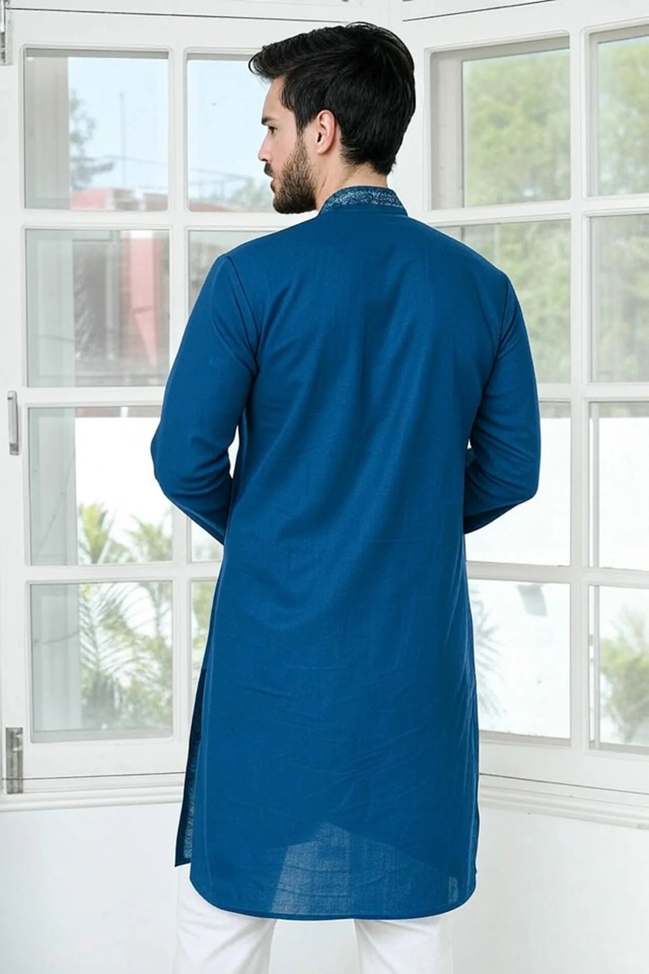 Men Blue Mirror Worked Cotton Straight Kurta