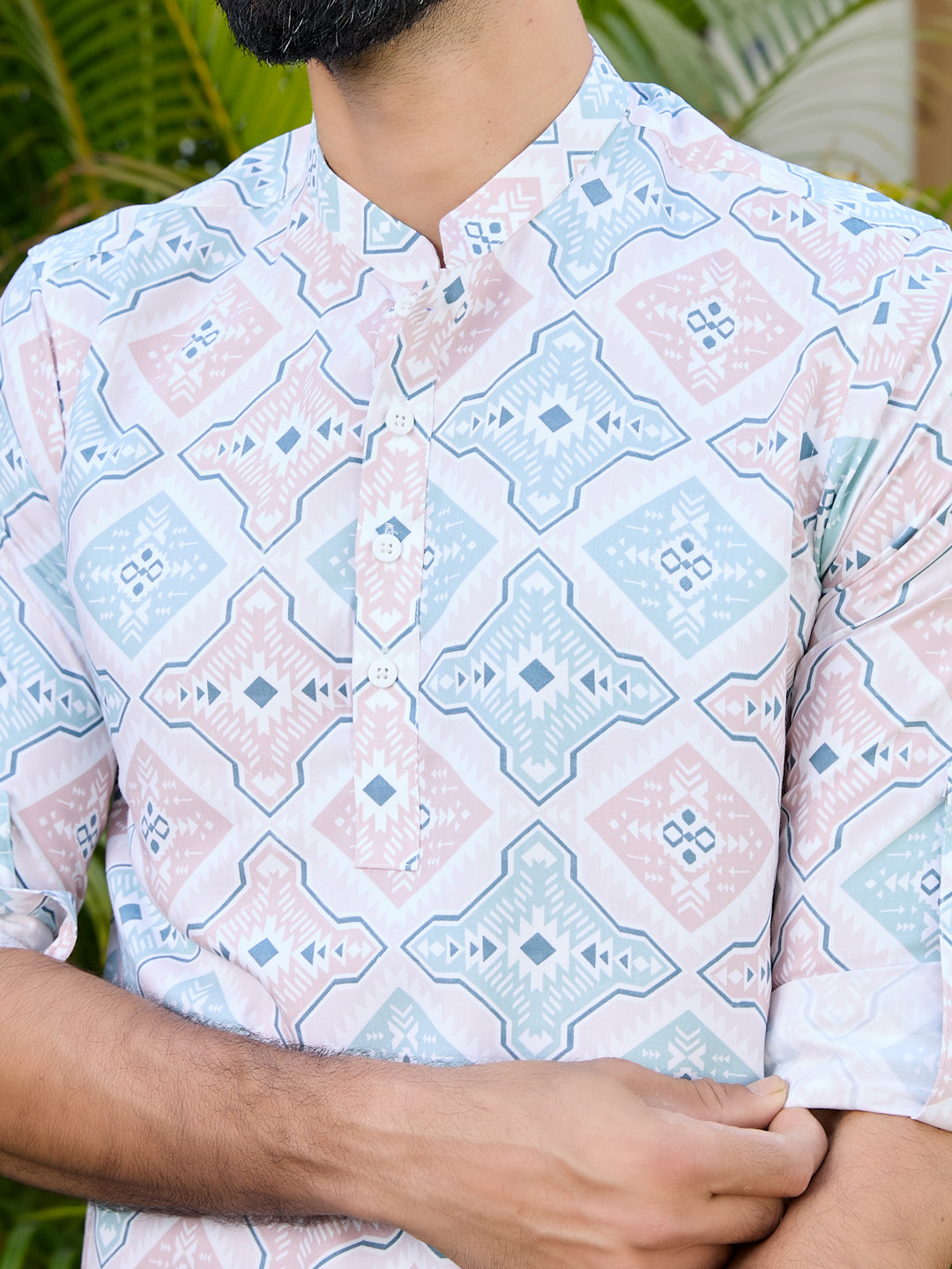 Men Geometric Rayon Short Kurta