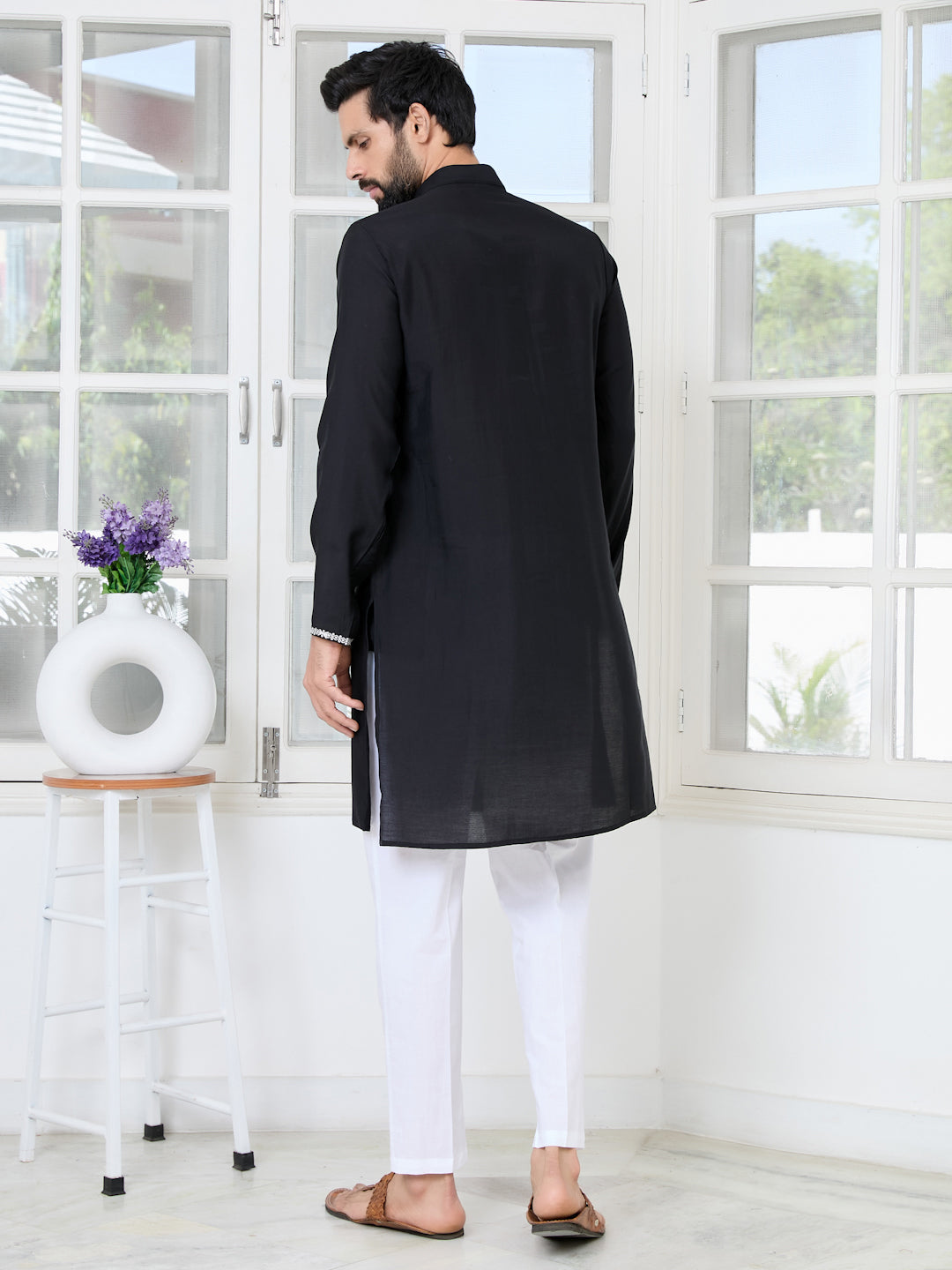 Men Black Chanderi Straight Kurta With Yoke Design