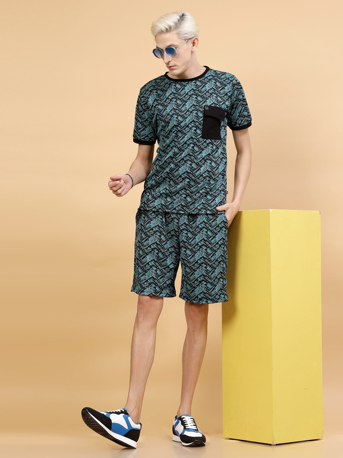 Men Polyester Abstract All Over Print Coords