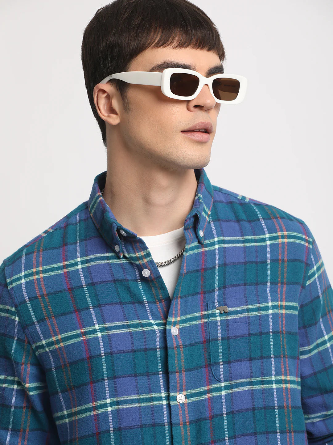 Men Blue Checked Slim Fit Casual Shirt