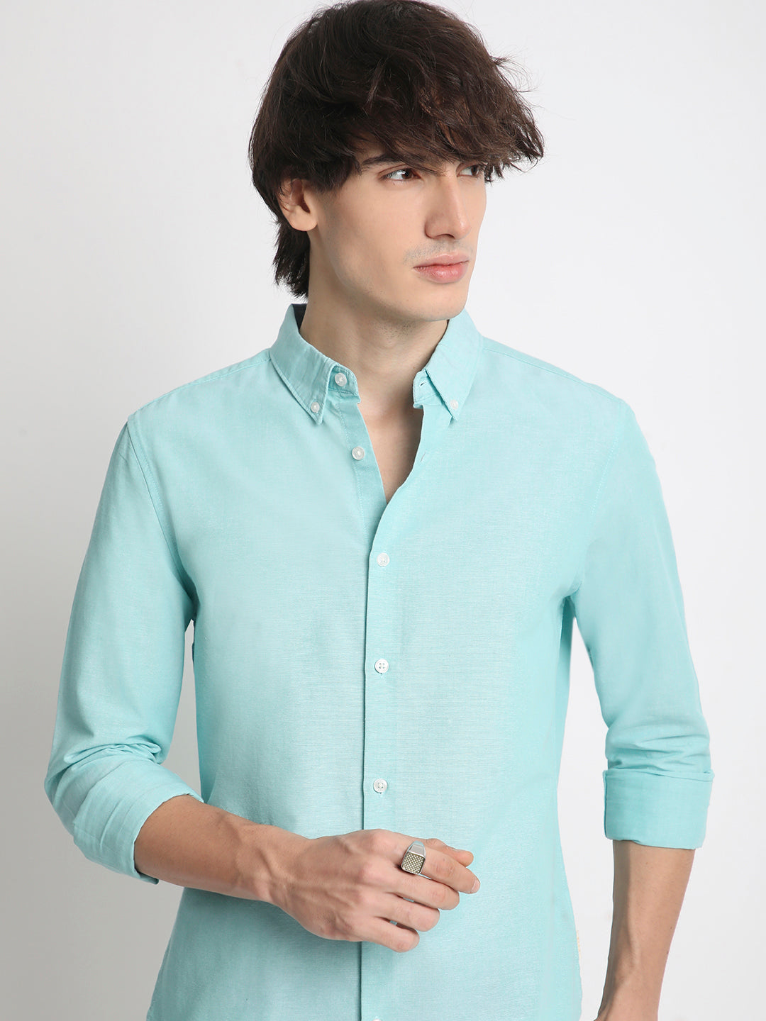 Men Pale Blue Solid Slim Fit Casual Shirt