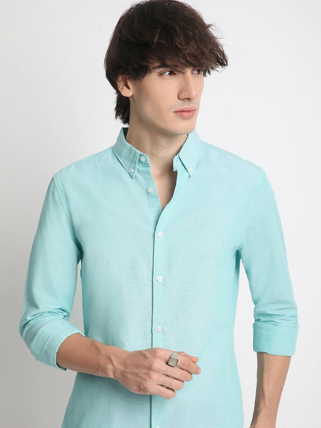 Men Pale Blue Solid Slim Fit Casual Shirt