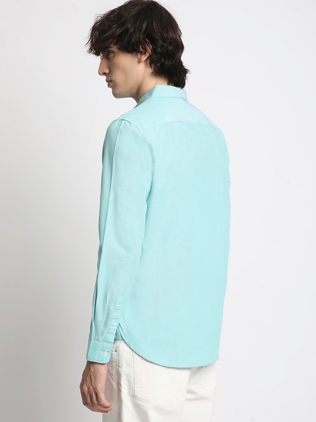 Men Pale Blue Solid Slim Fit Casual Shirt