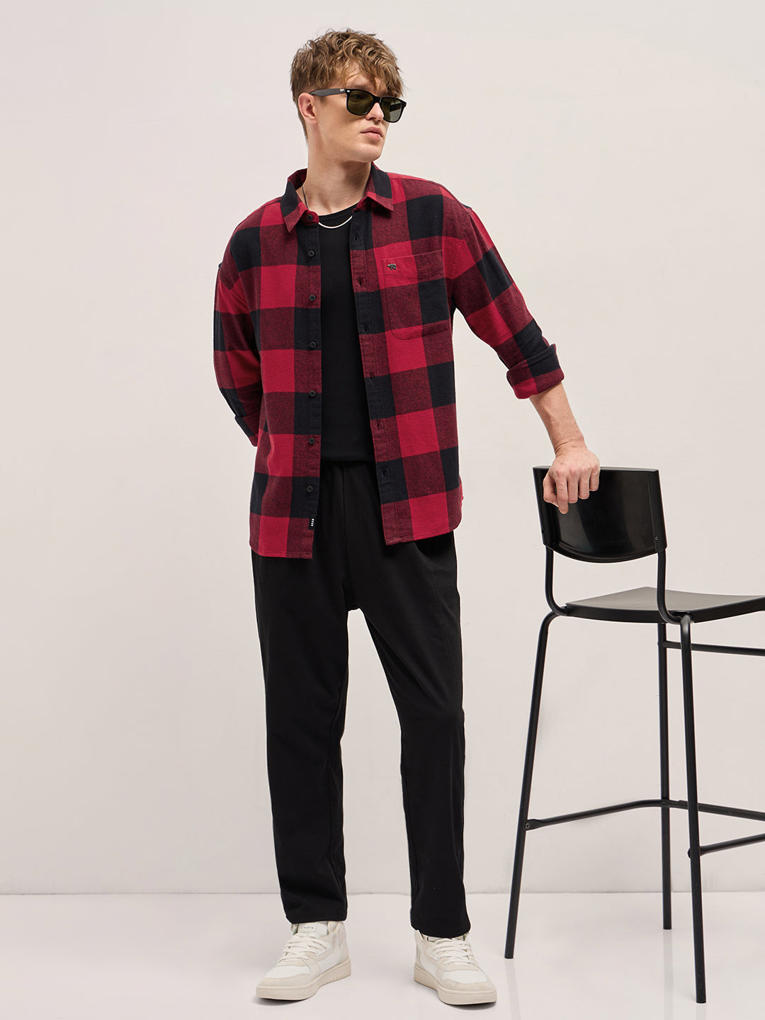Men Red Checked Relaxed Fit Casual Shirt