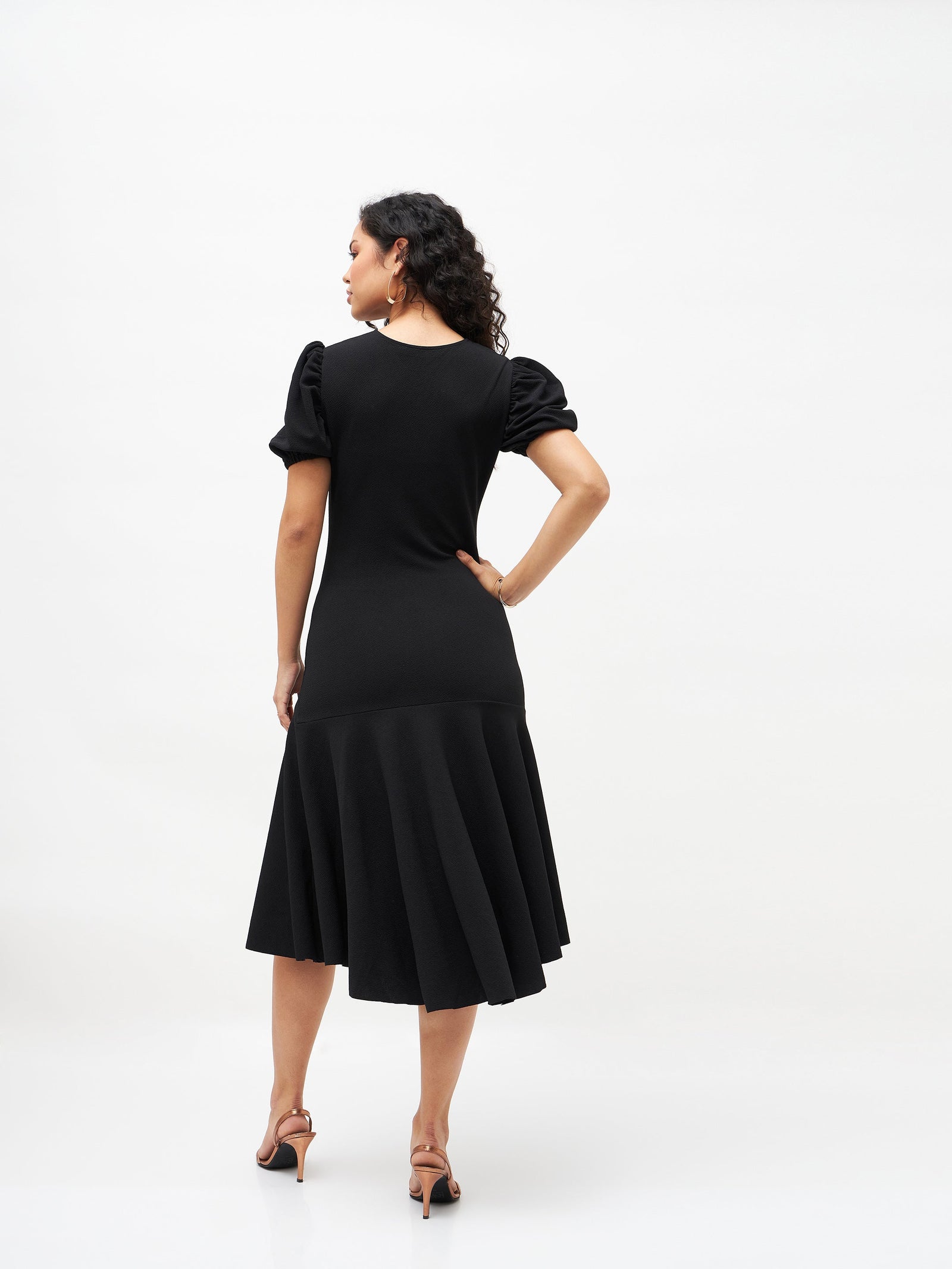 Women Black Front Ruched Midi Dress