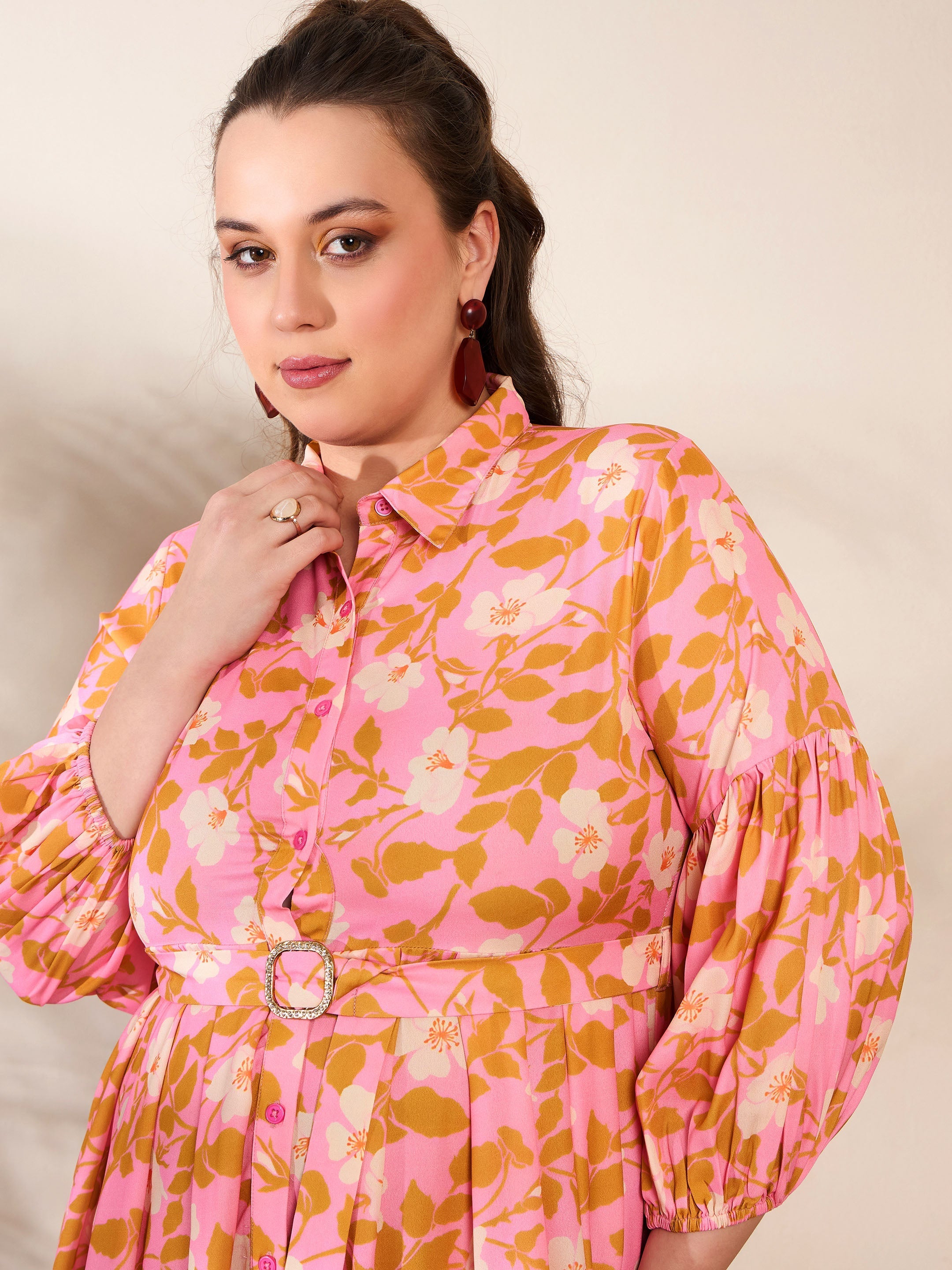 Women Pink Floral Collar Neck Midi Dress