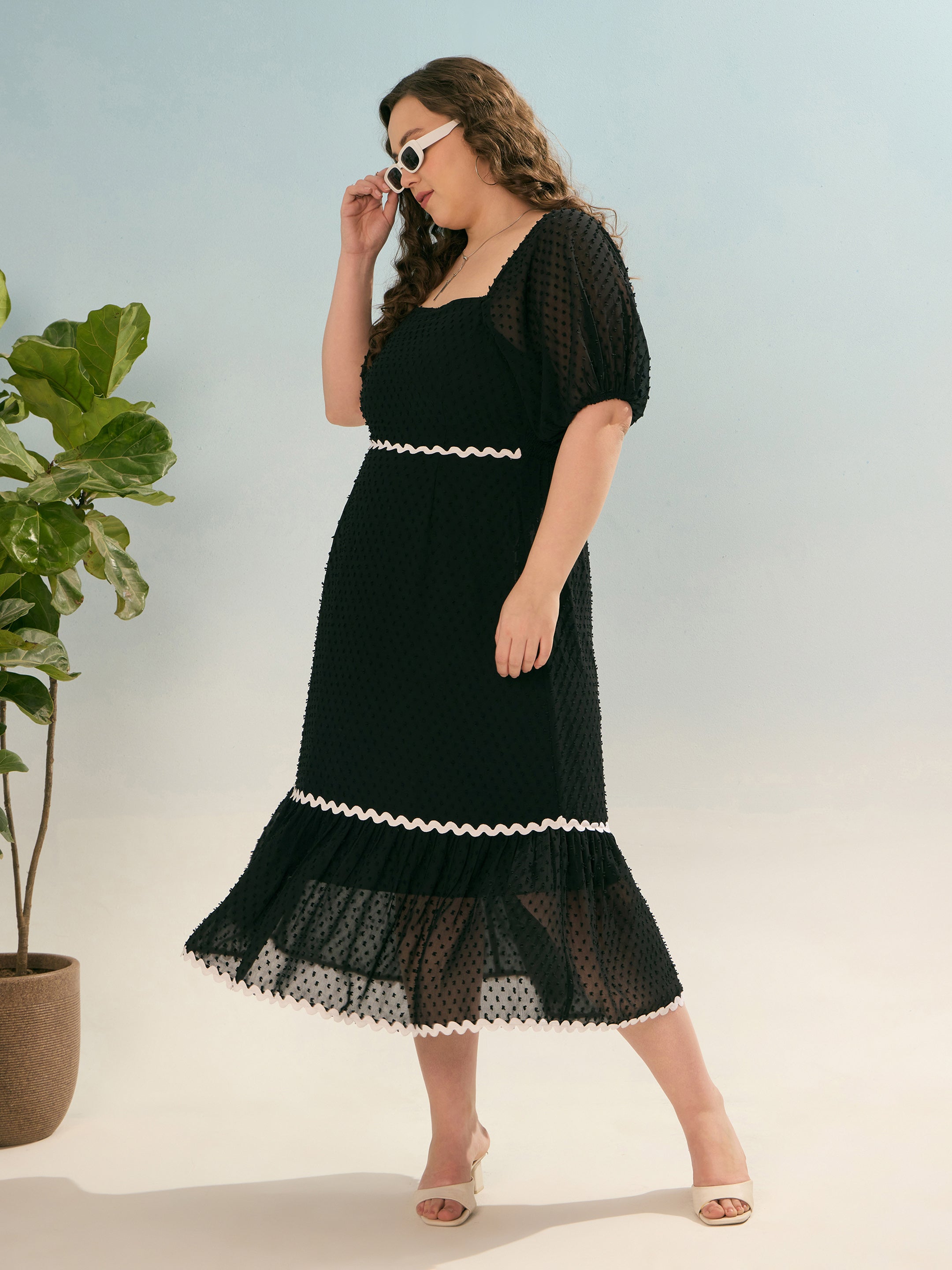 Women Black Dobby Back Smocking Midi Dress