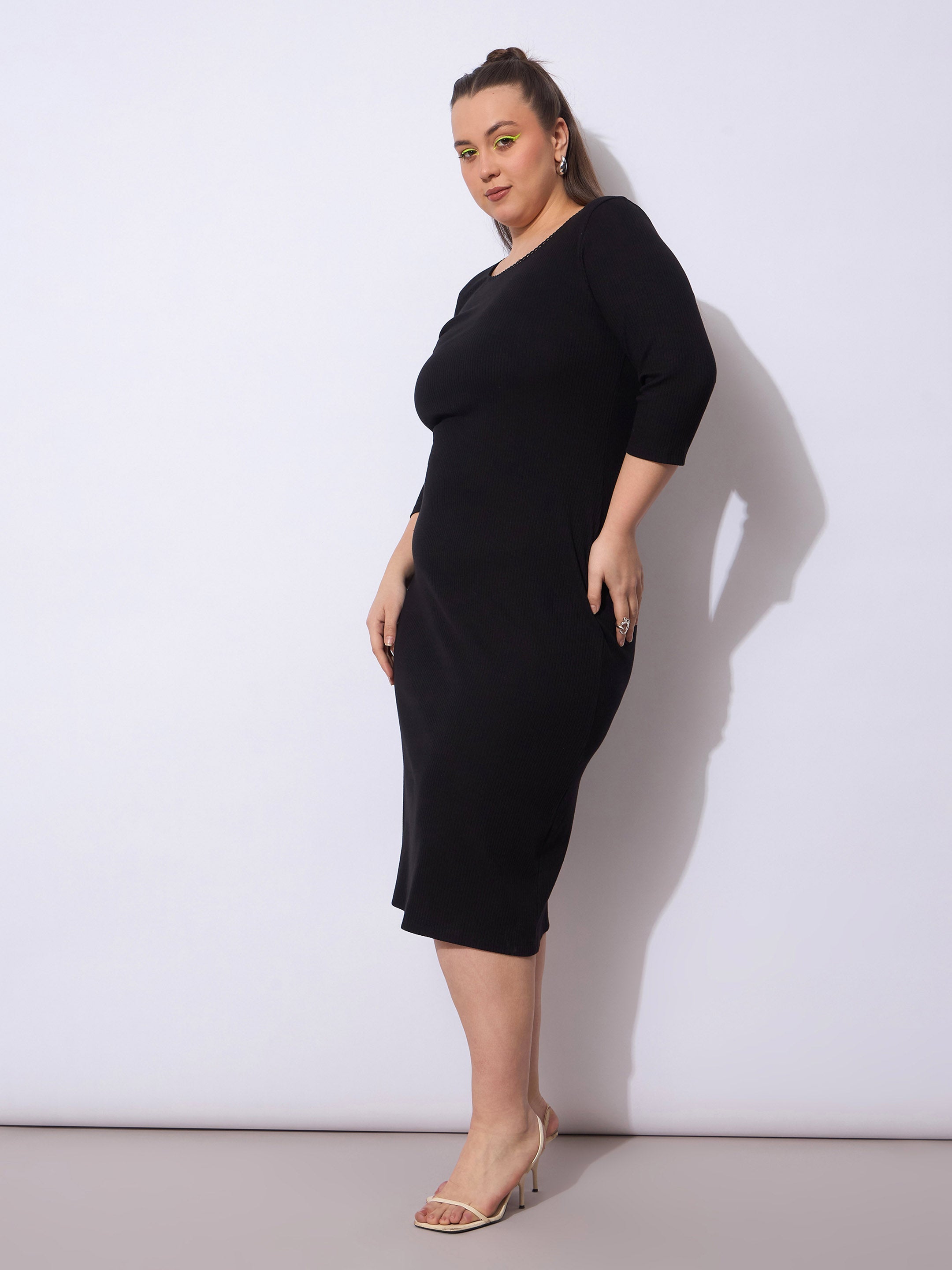 Women Black Rib Round Neck Midi Dress
