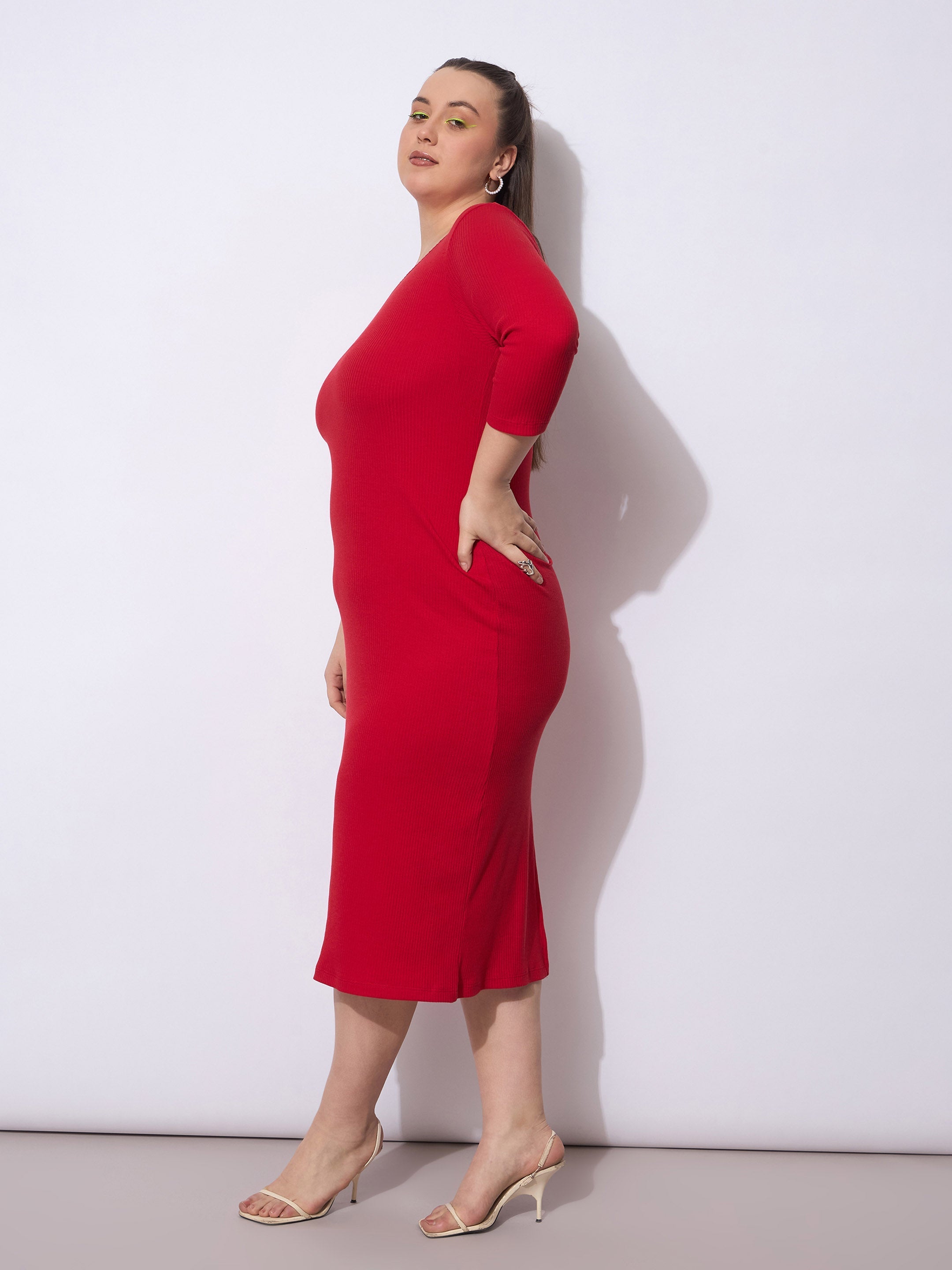 Women Red Rib Round Neck Midi Dress