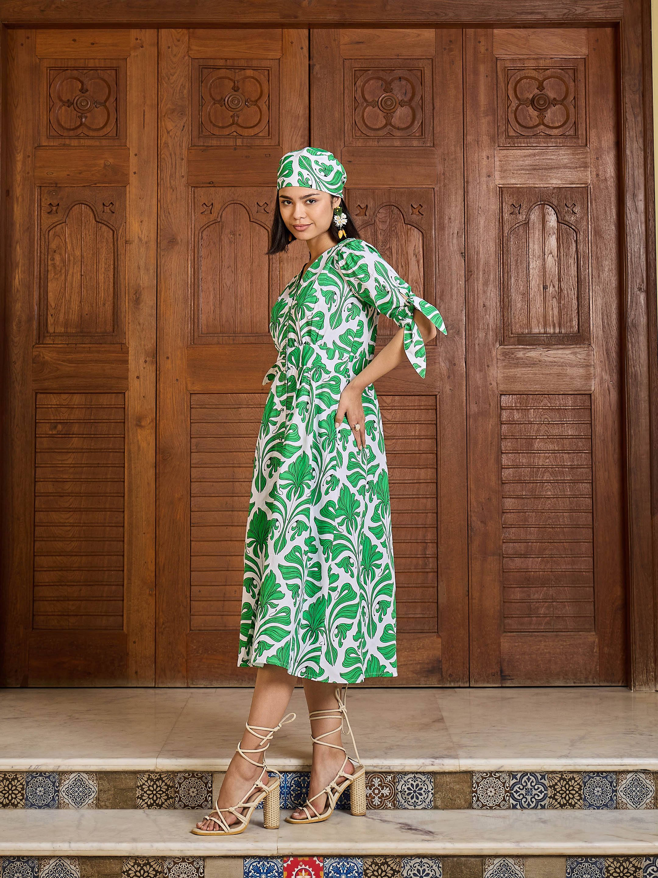 Women Green & White Front Button Midi Dress