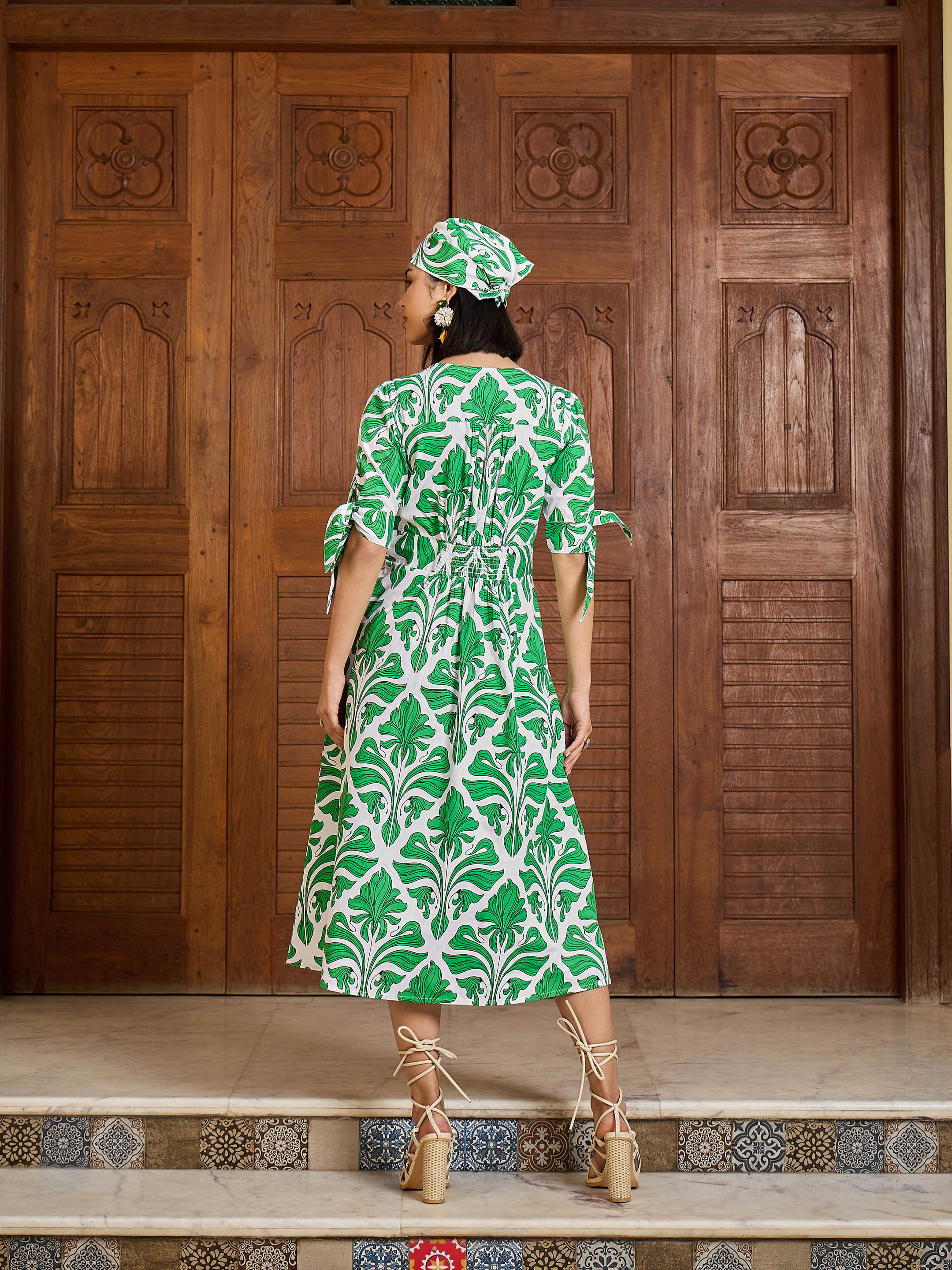 Women Green & White Front Button Midi Dress