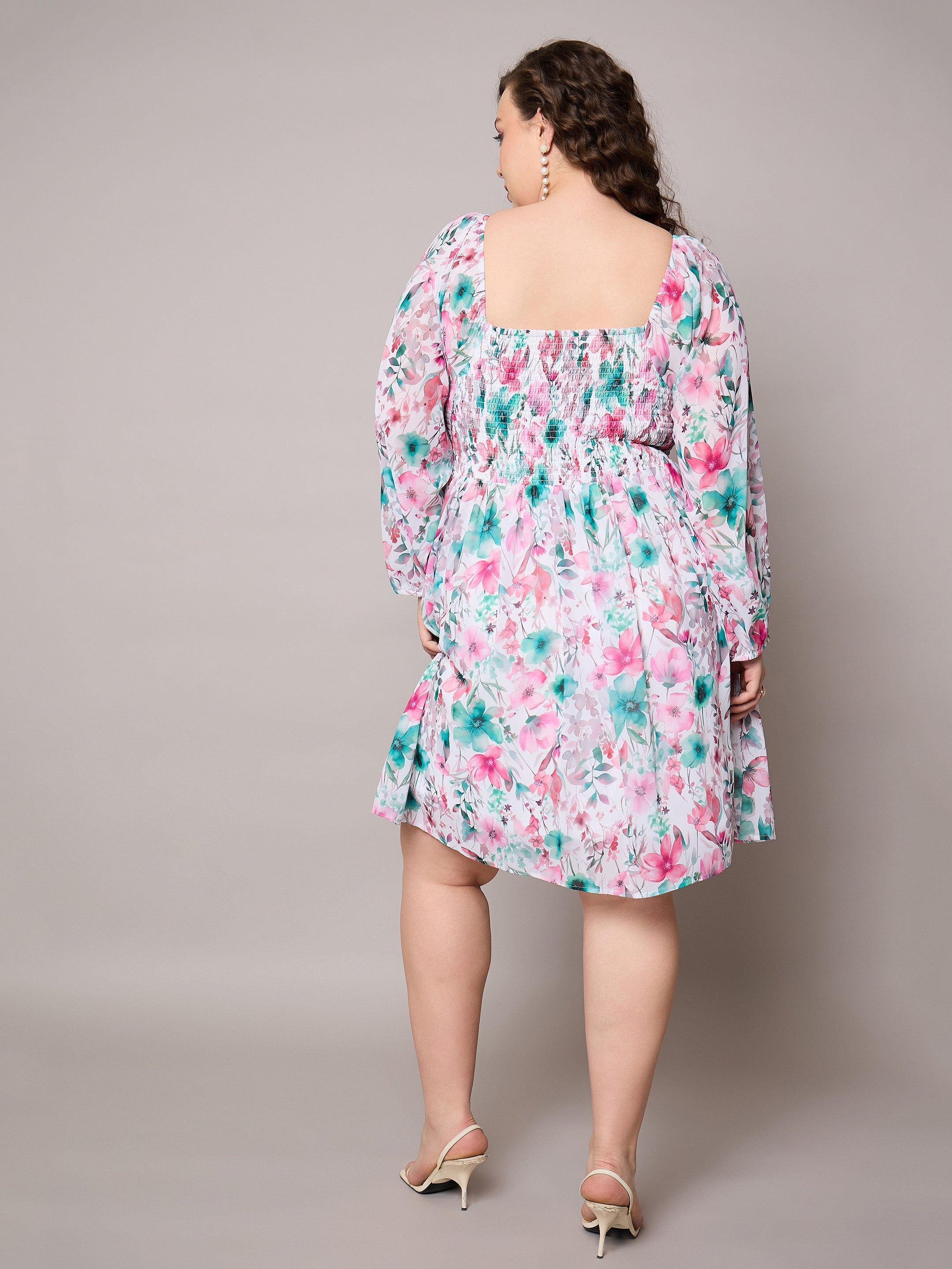 Women Pink Floral Square Neck Short Skater Dress