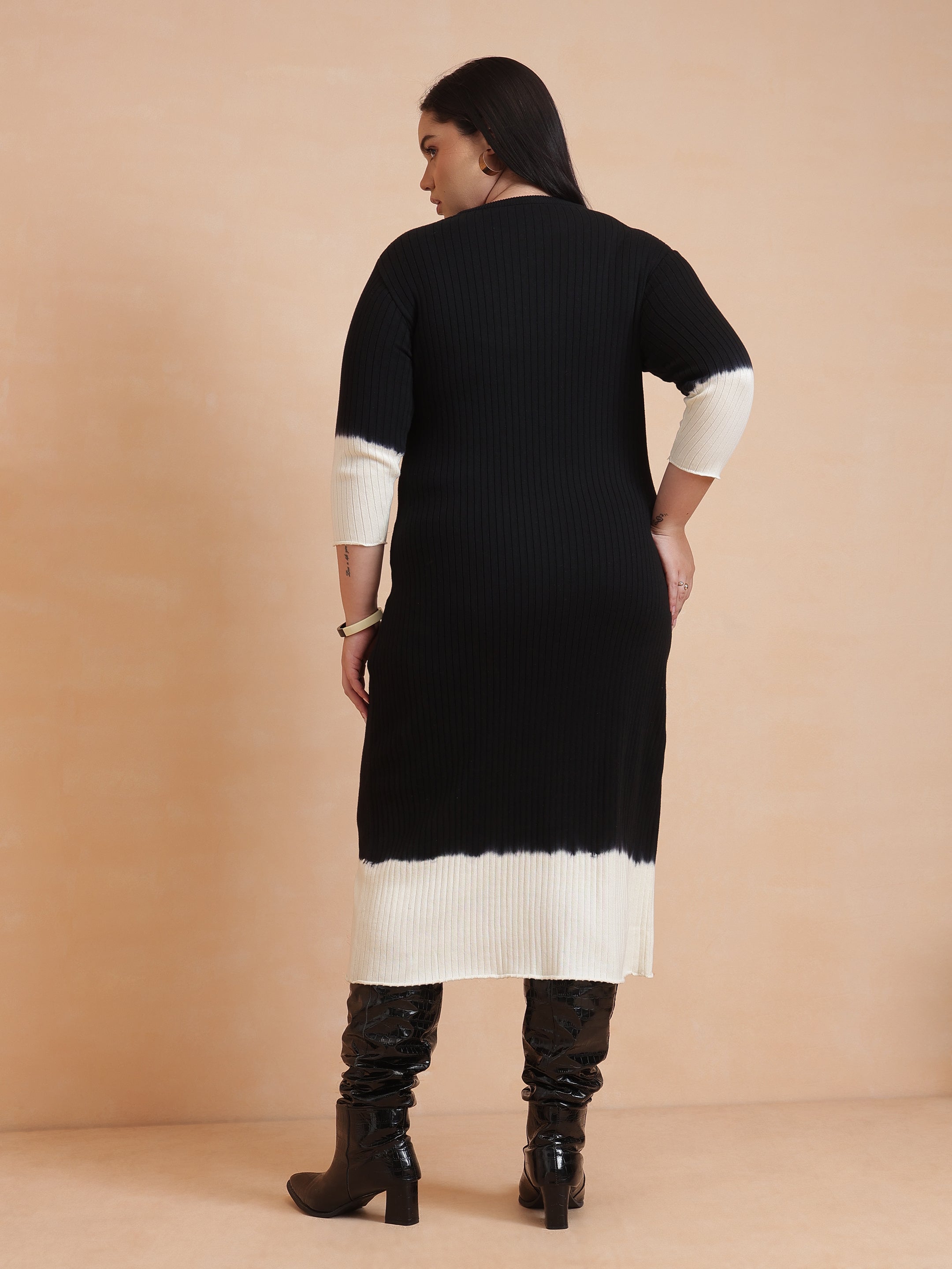 Women Black & White Knit Round Neck Midi Dress