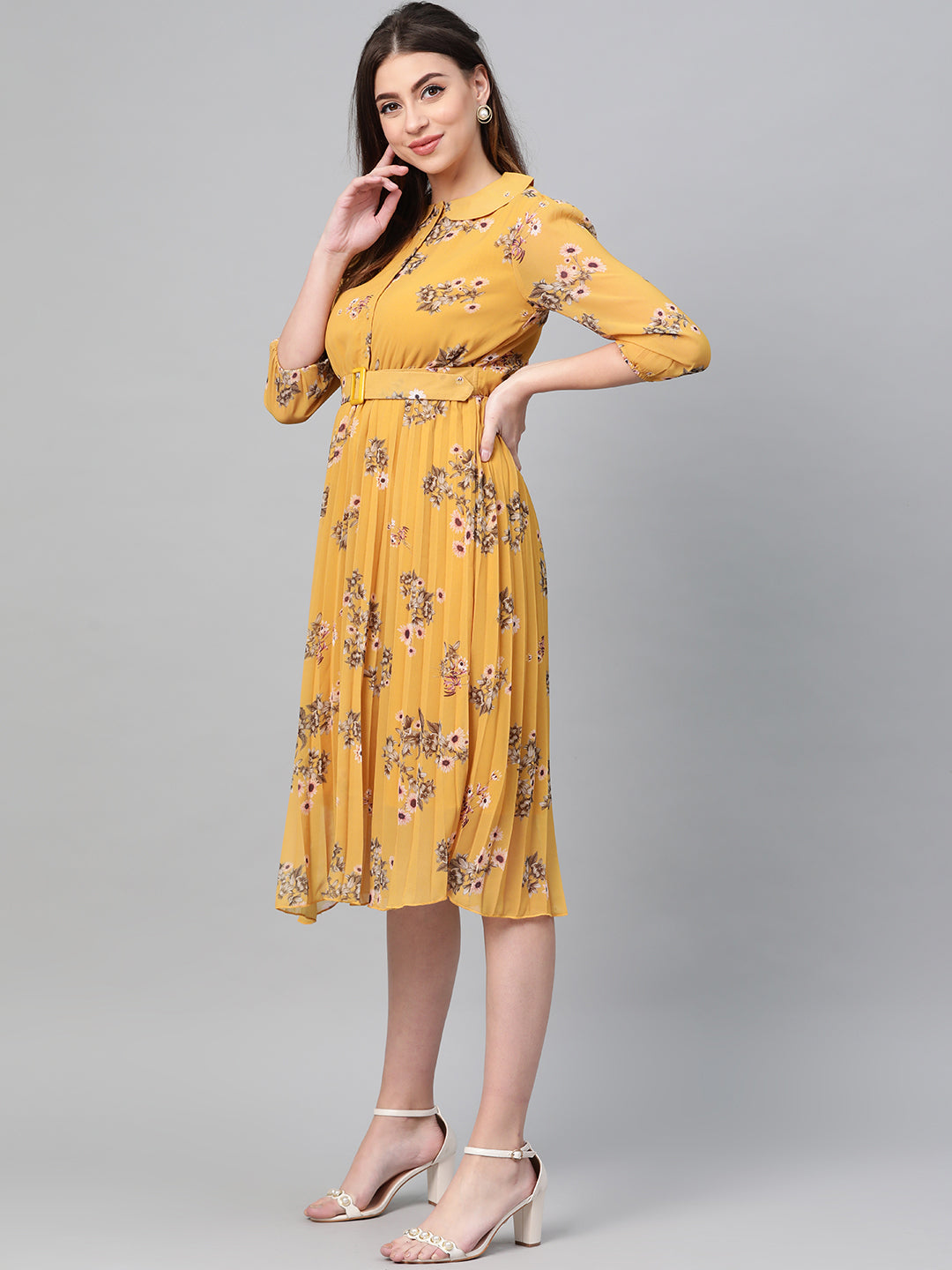 Women Mustard Floral Peterpan Collar Pleated Dress