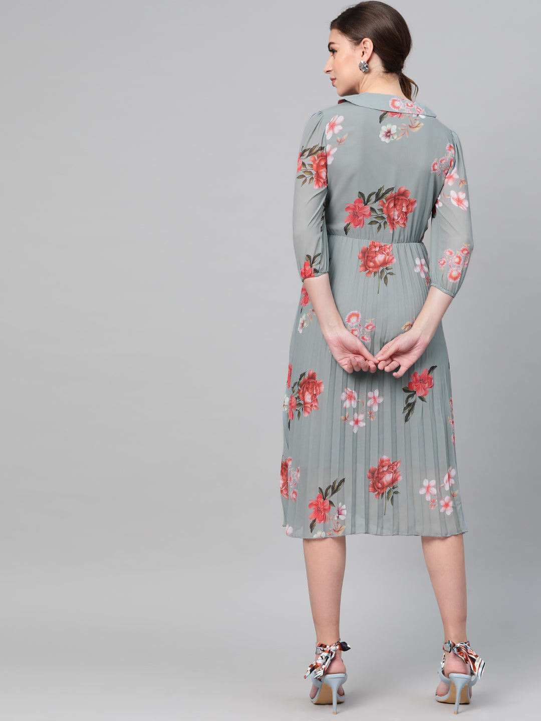 Women Steel Blue Floral Peterpan Collar Pleated Dress