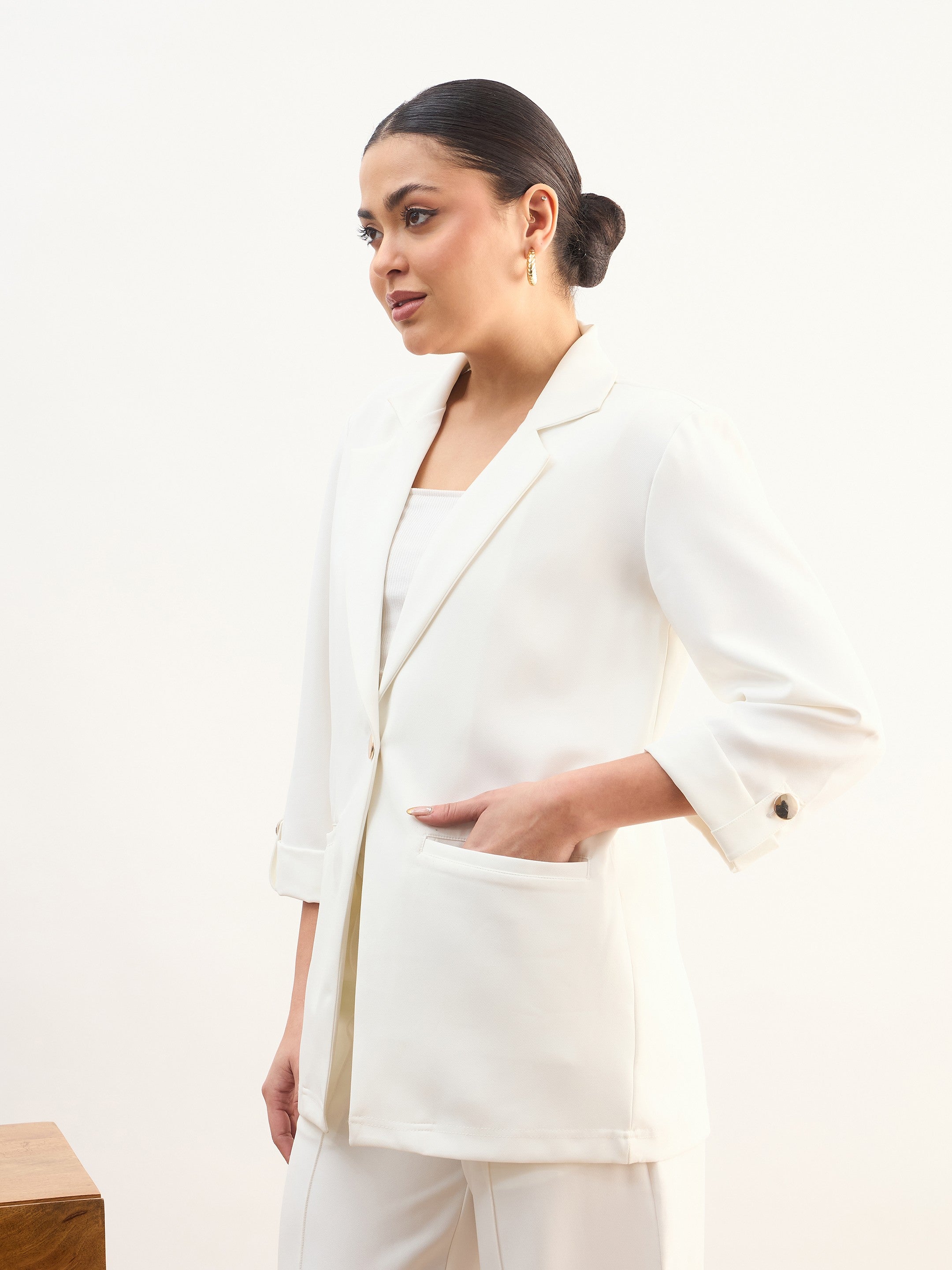 Women White Front Button Notch Collar Blazer