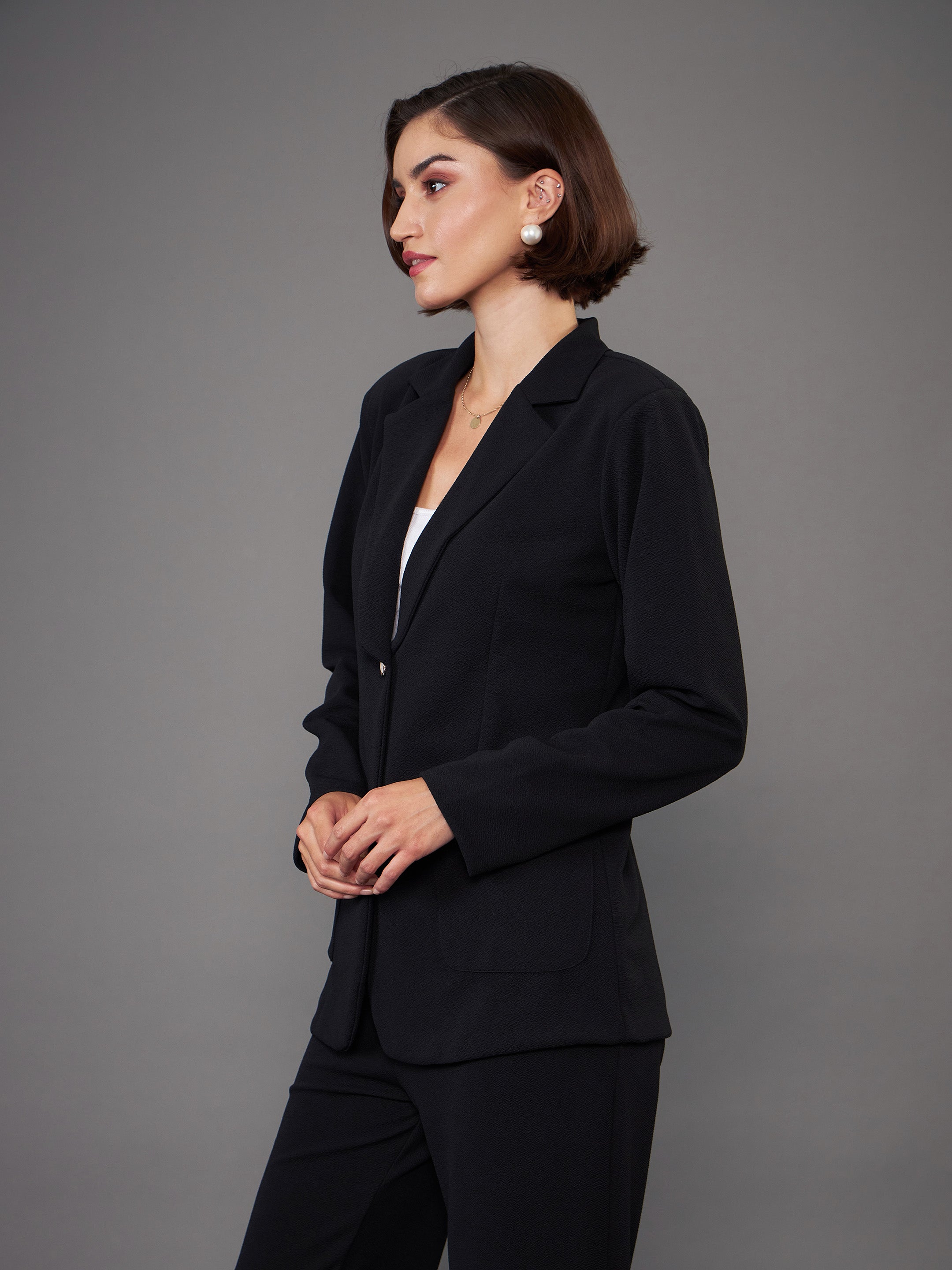 Women Black Slim Fit Blazer