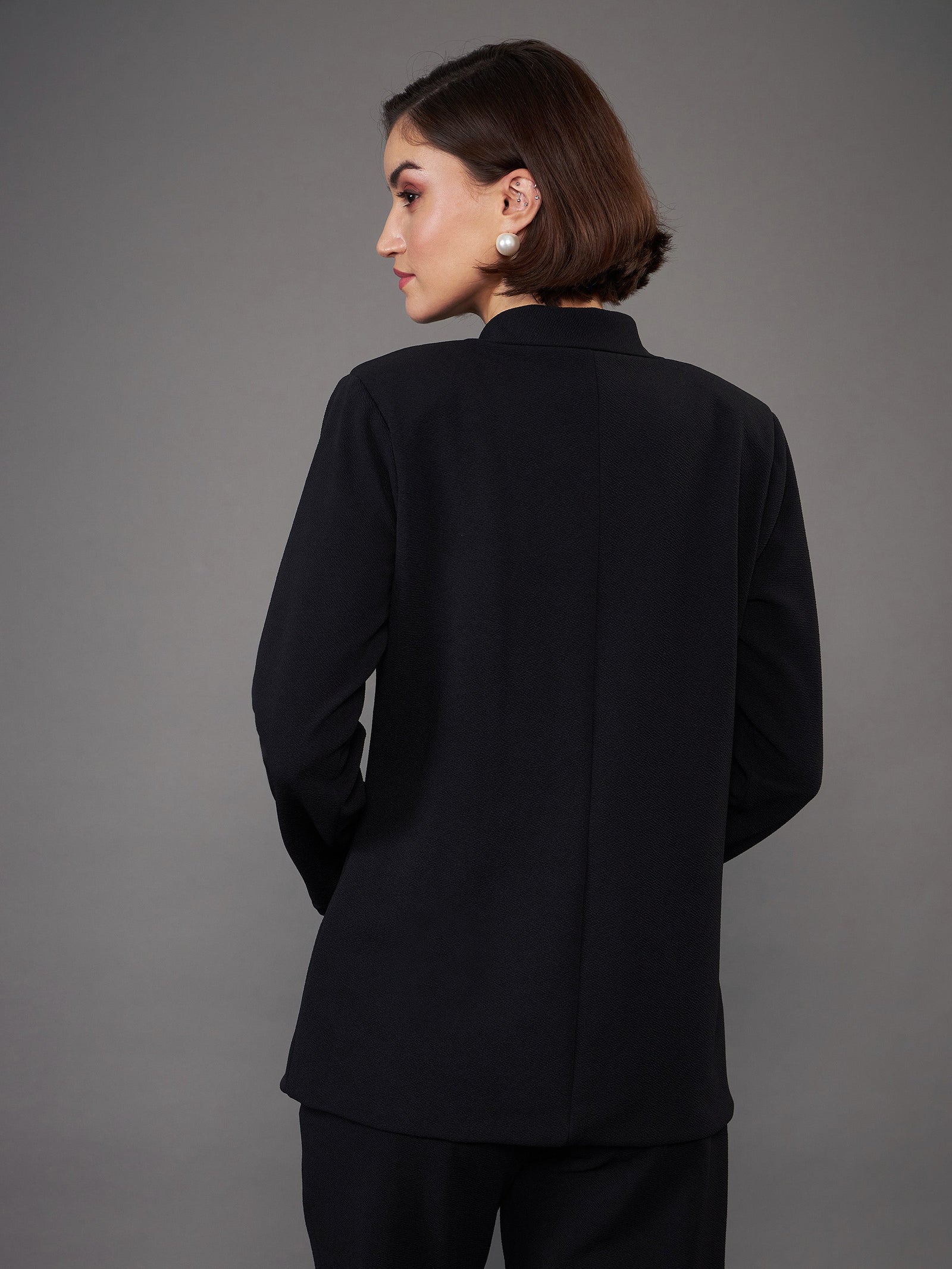 Women Black Slim Fit Blazer