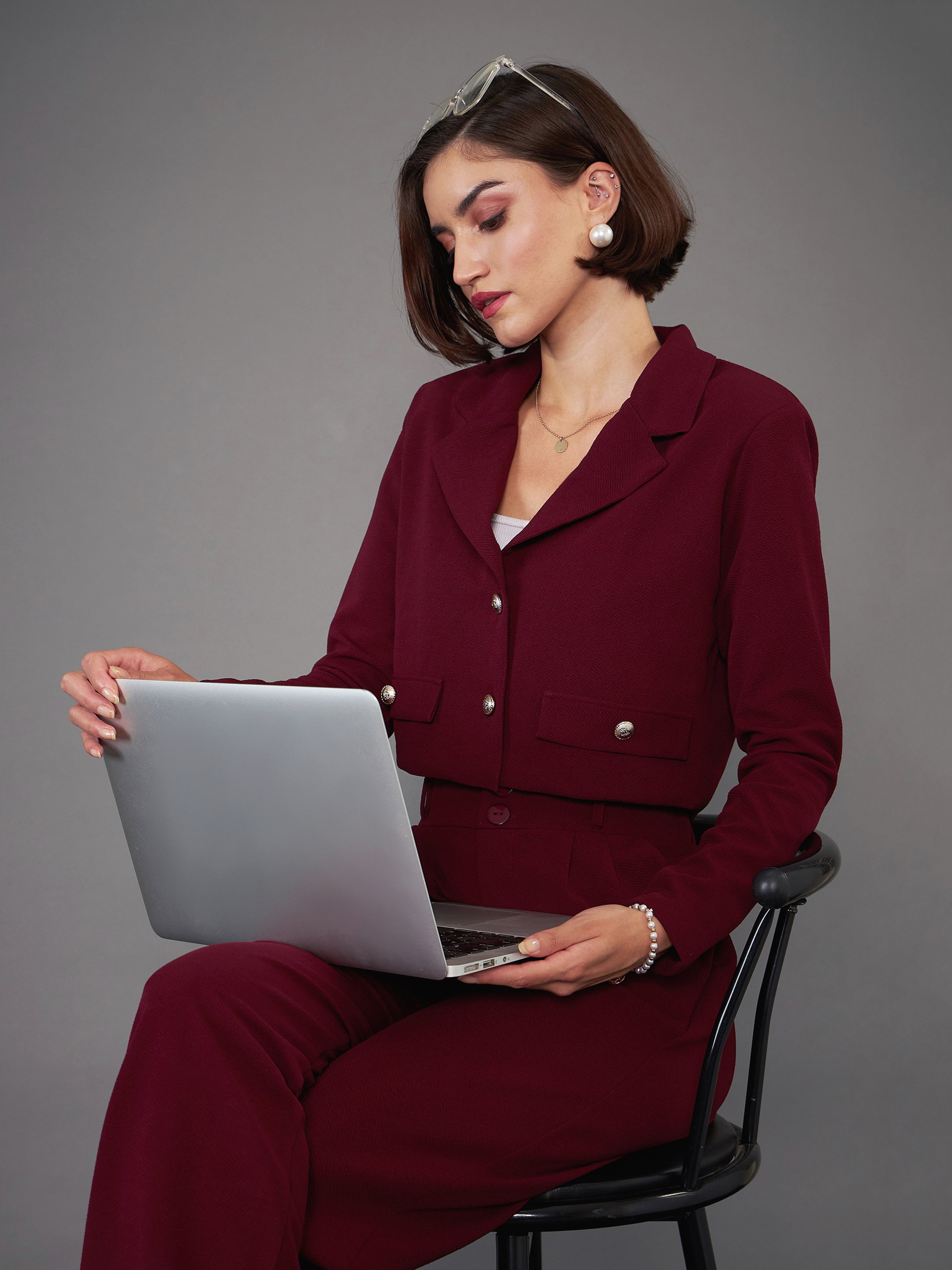 Burgundy Notch Collar Crop Blazer-SASSAFRAS worklyf