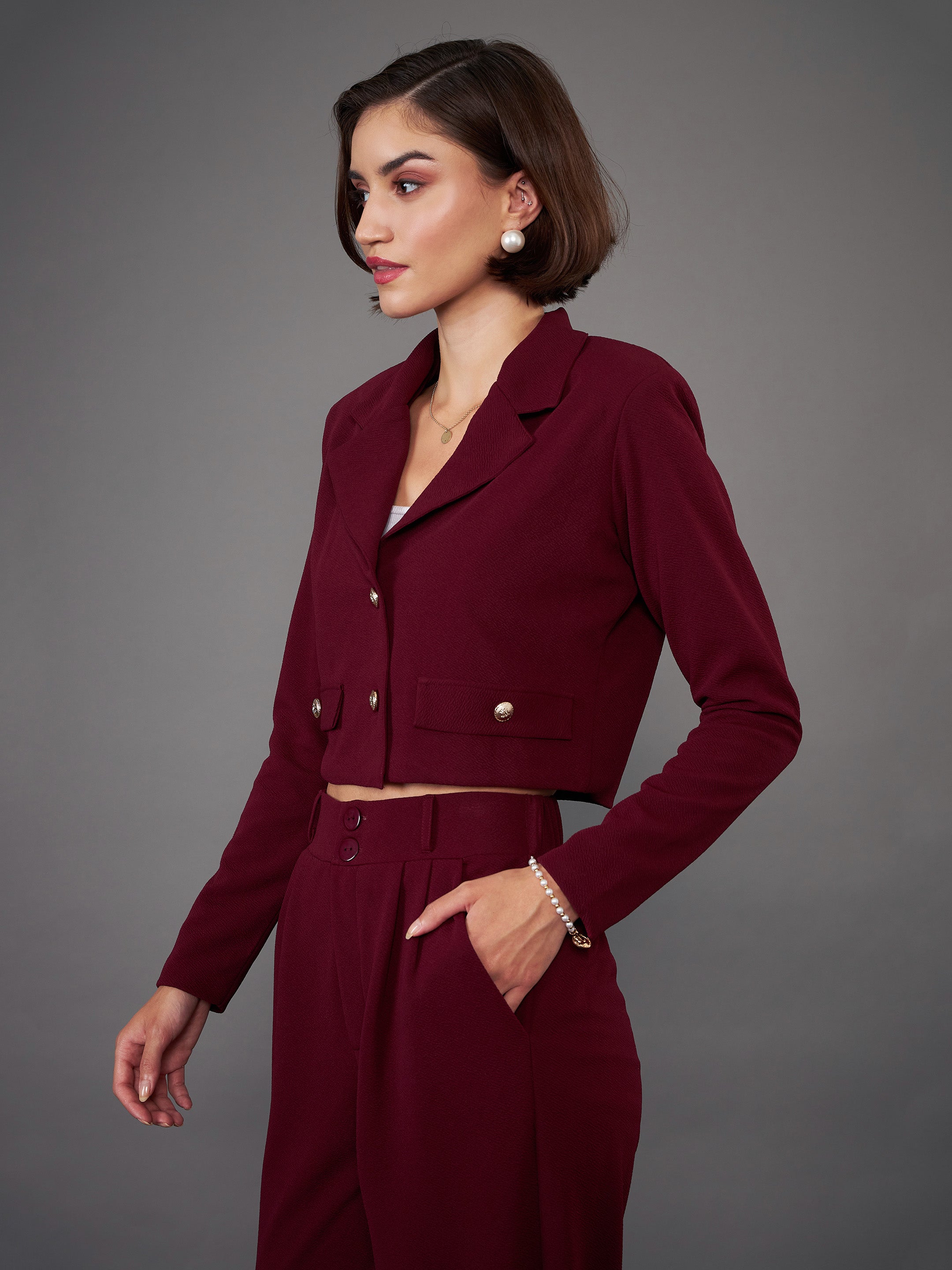 Burgundy Notch Collar Crop Blazer-SASSAFRAS worklyf