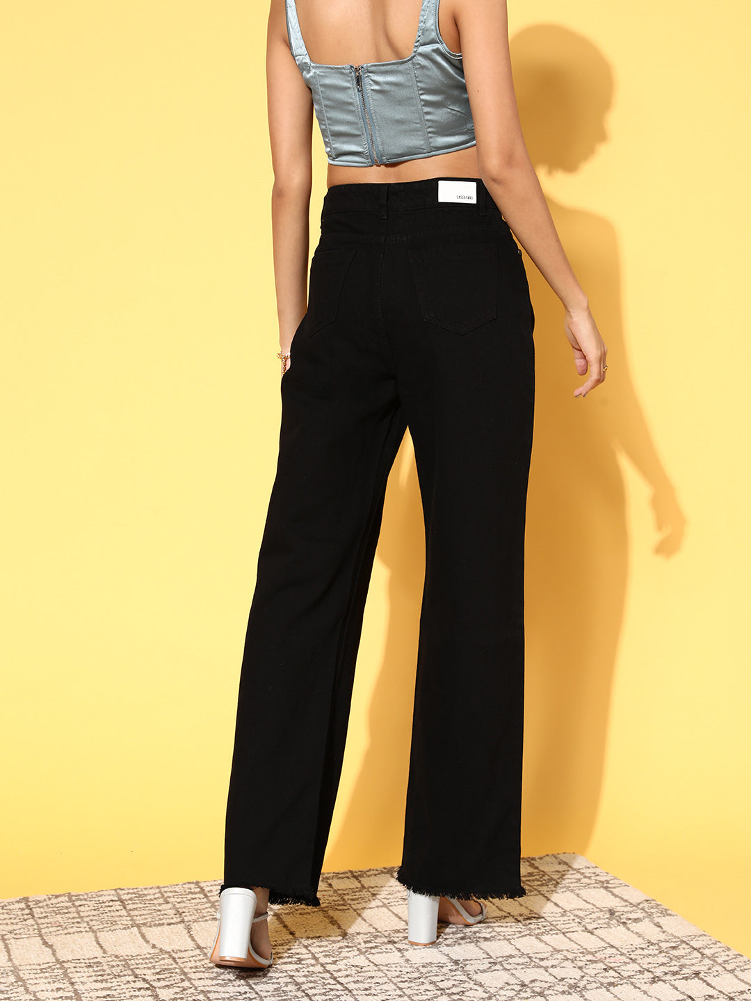 Women Black Line-Art Printed Straight Jeans