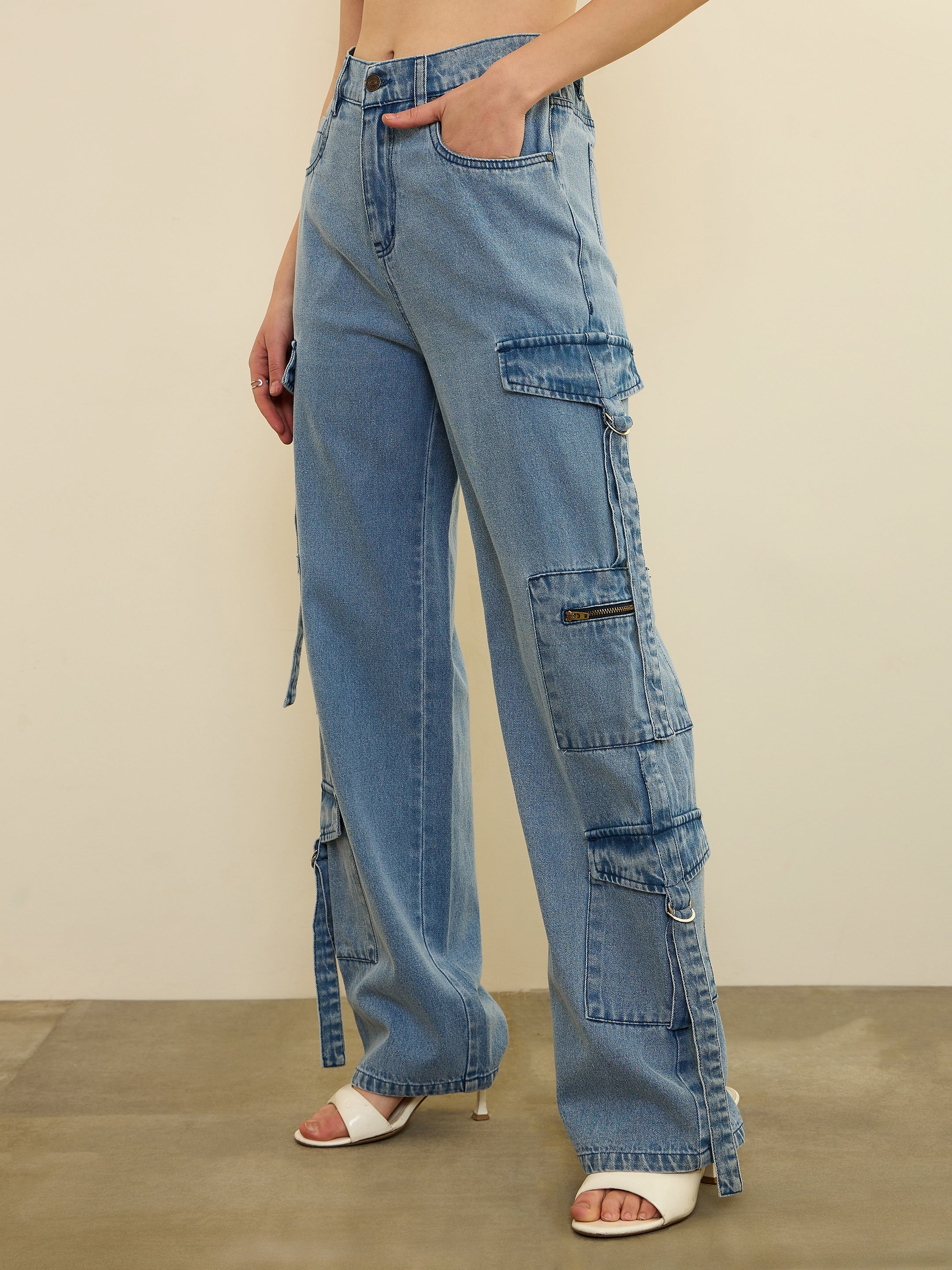 Women Ice Blue Zipper Pocket Cargo Straight Jeans