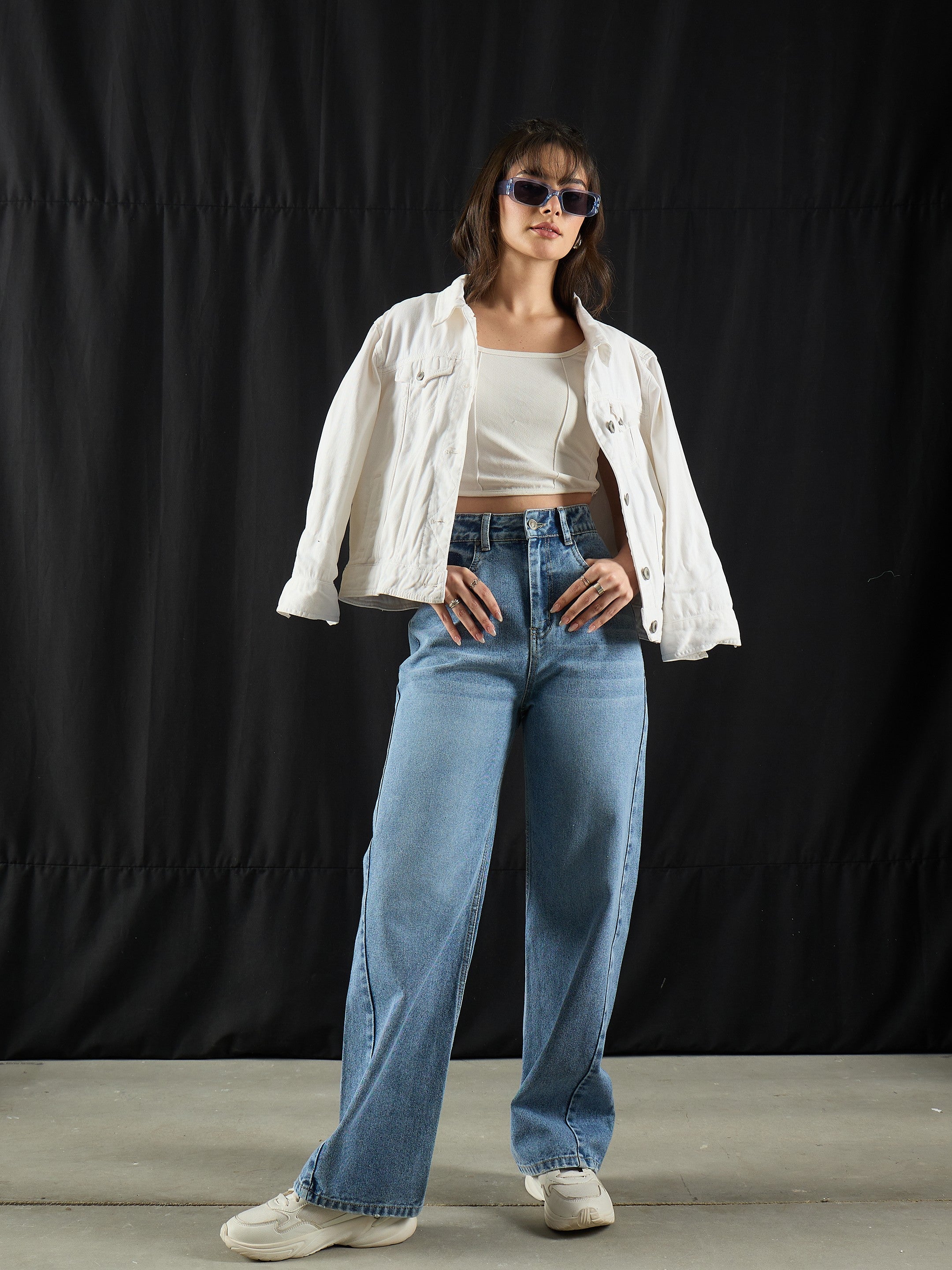Women Blue Wash High Waist Straight Jeans