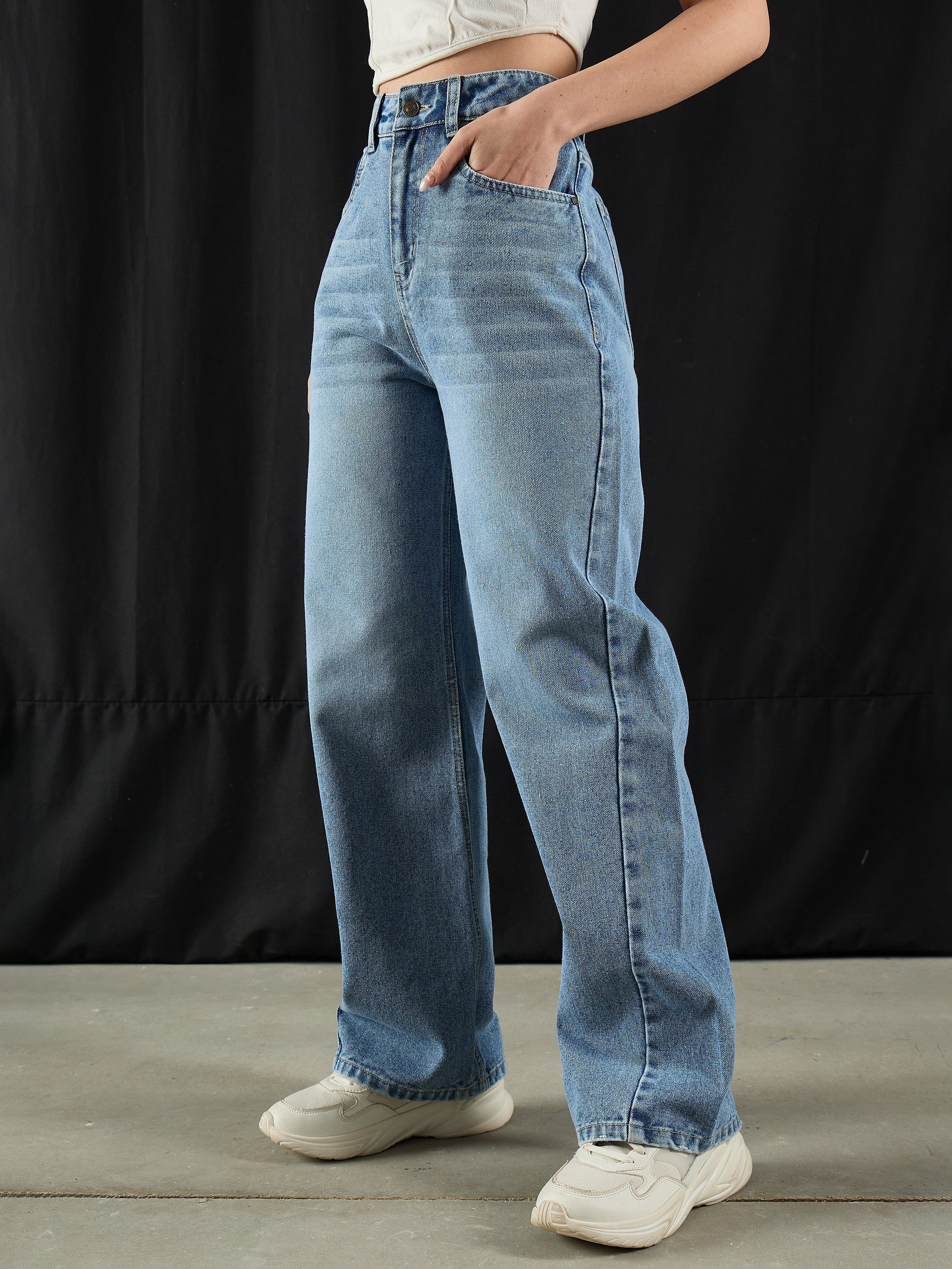 Women Blue Wash High Waist Straight Jeans