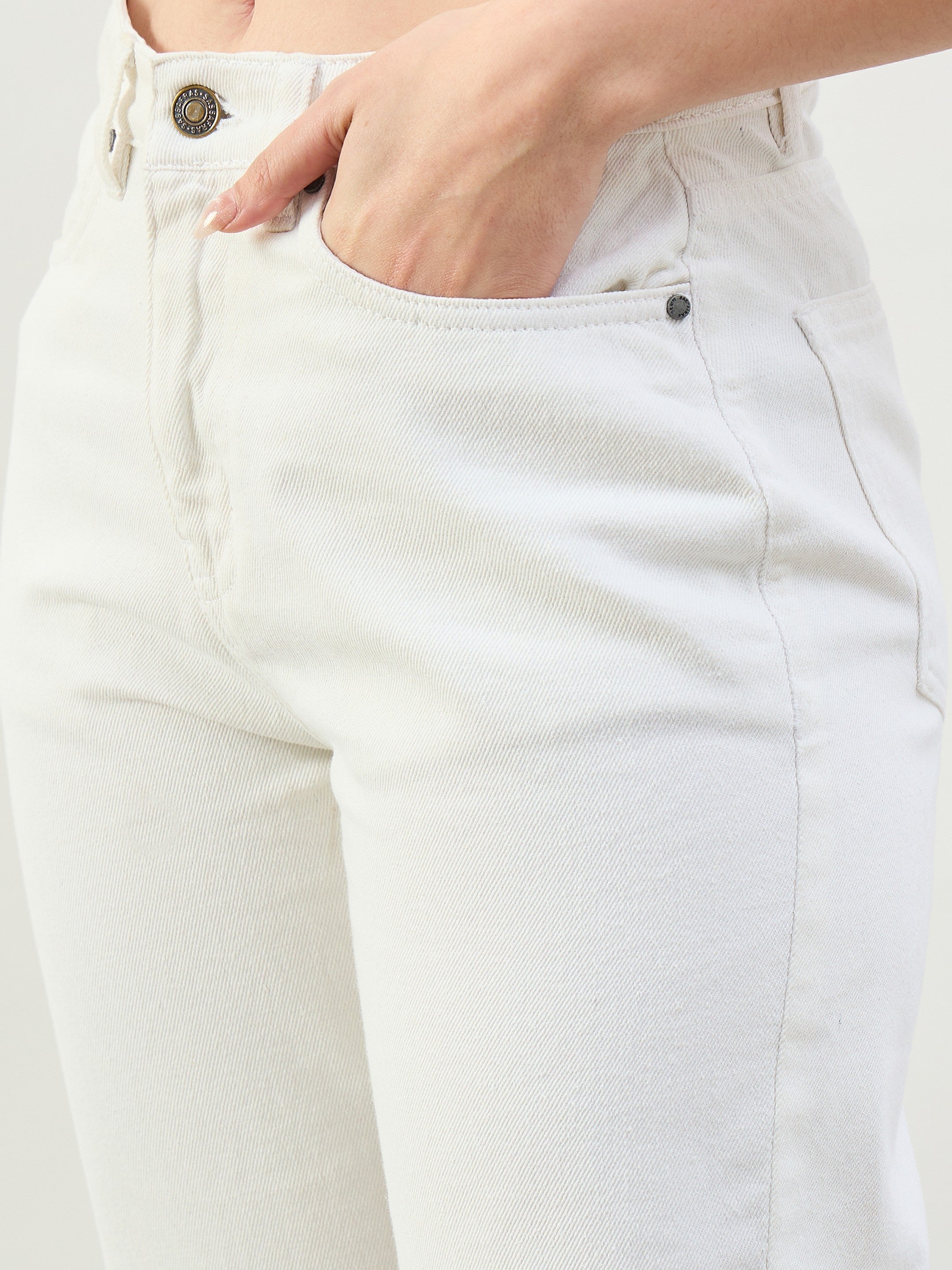 Women White Barrel Fit High Rise Jeans