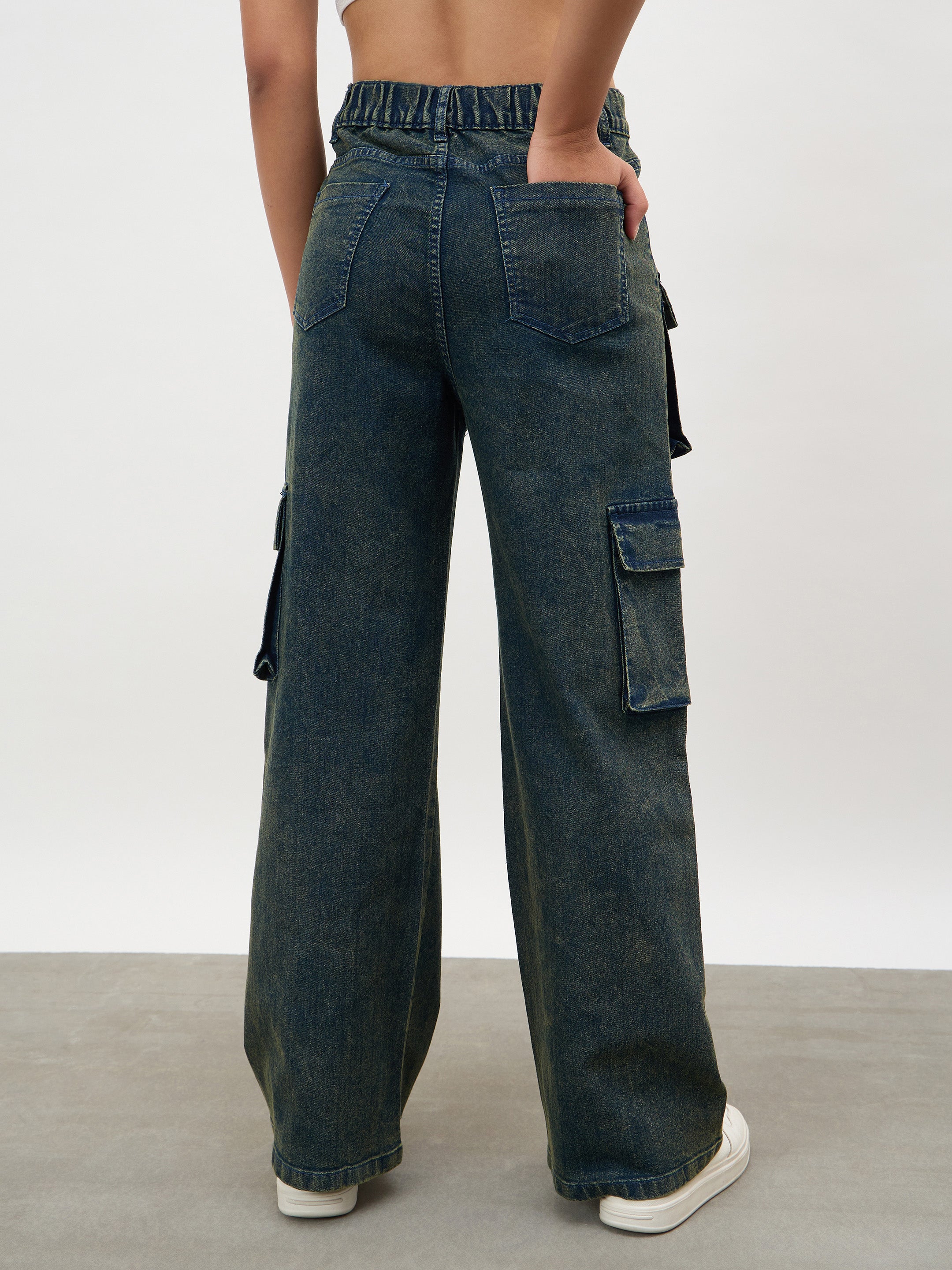Women Navy Acid Wash Hem Zipper Cargo Straight Jeans