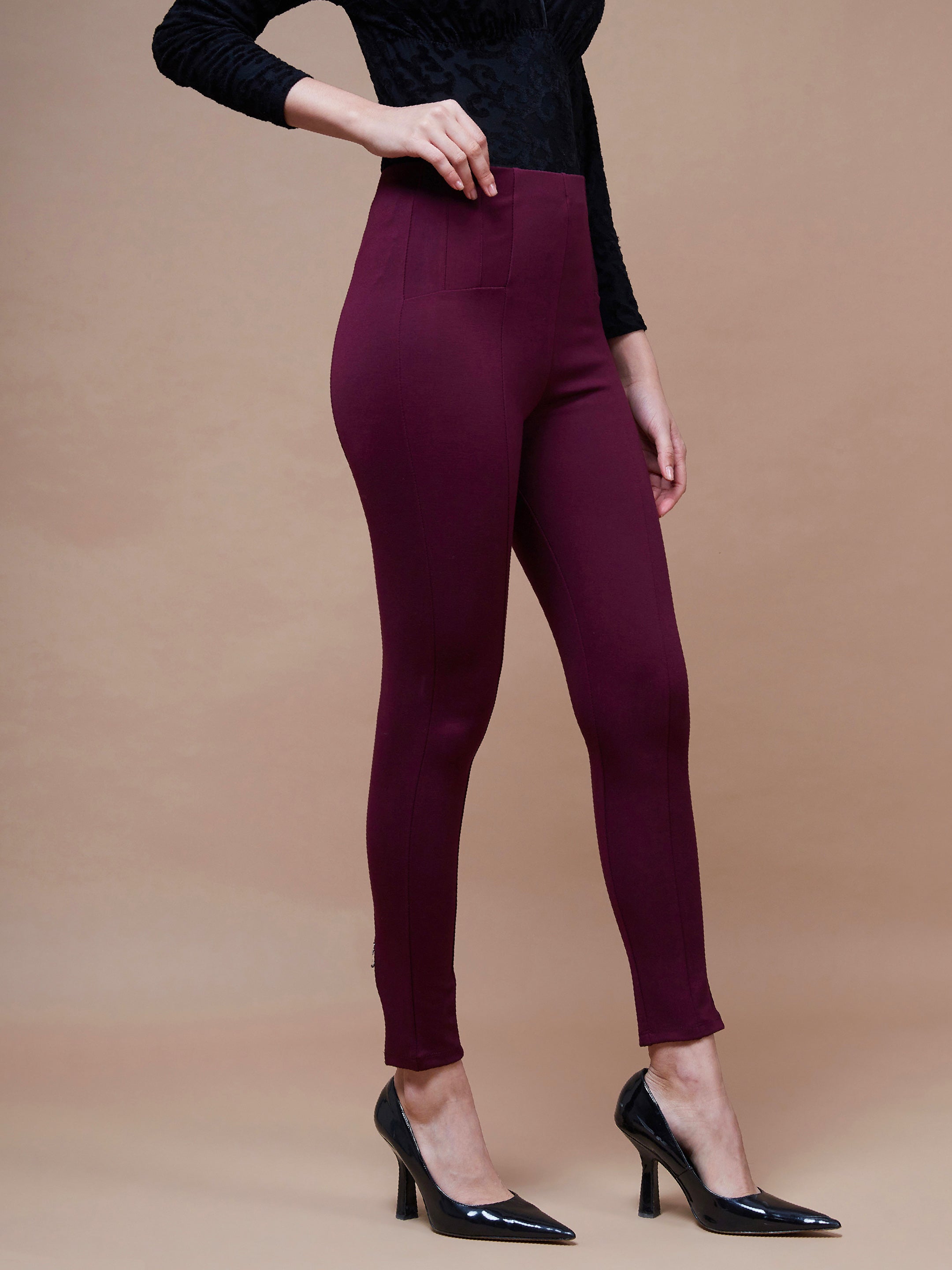 Women Burgundy Bottom Zipper Jeggings