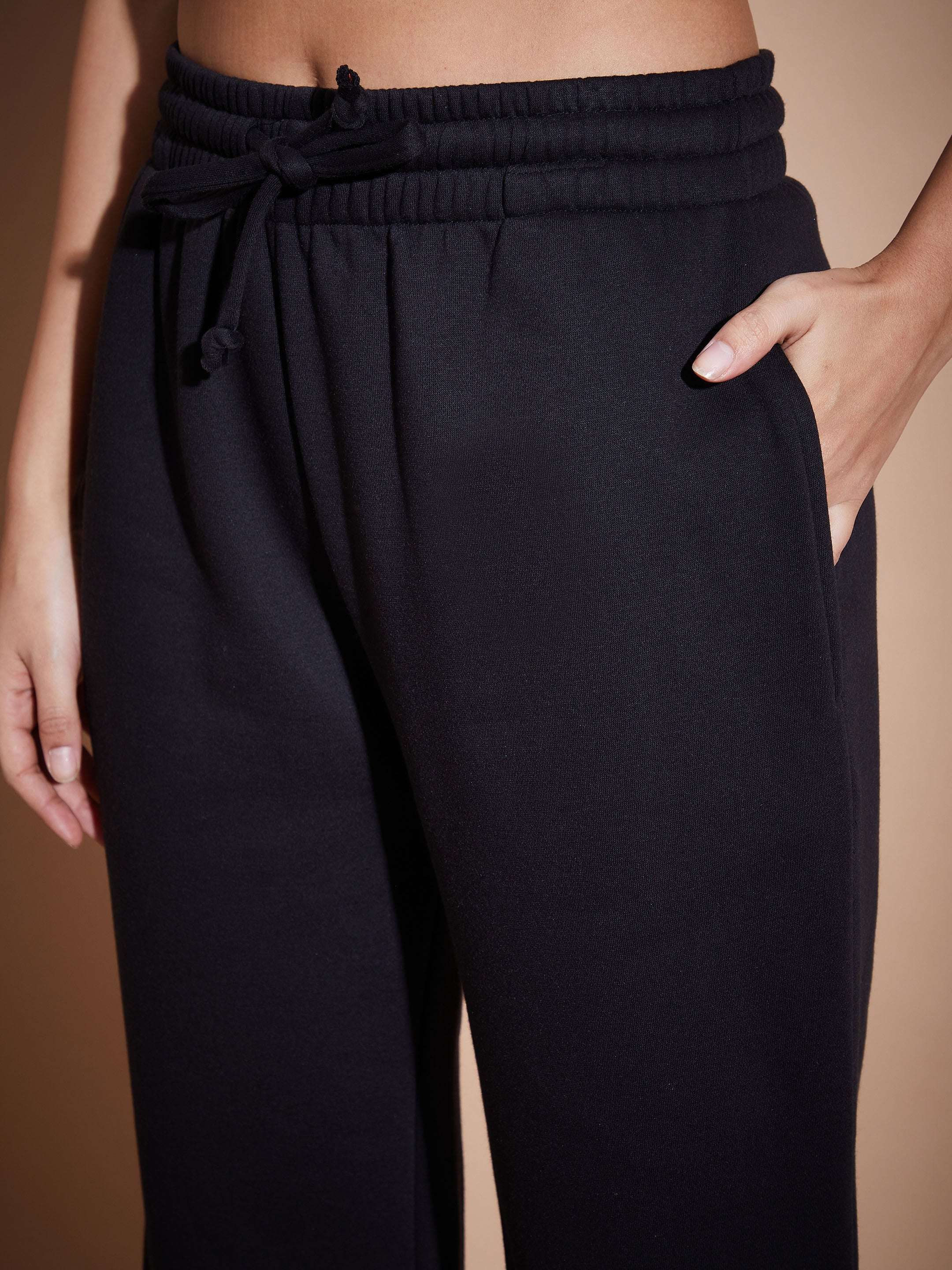 Women Black Fleece Baggy Joggers