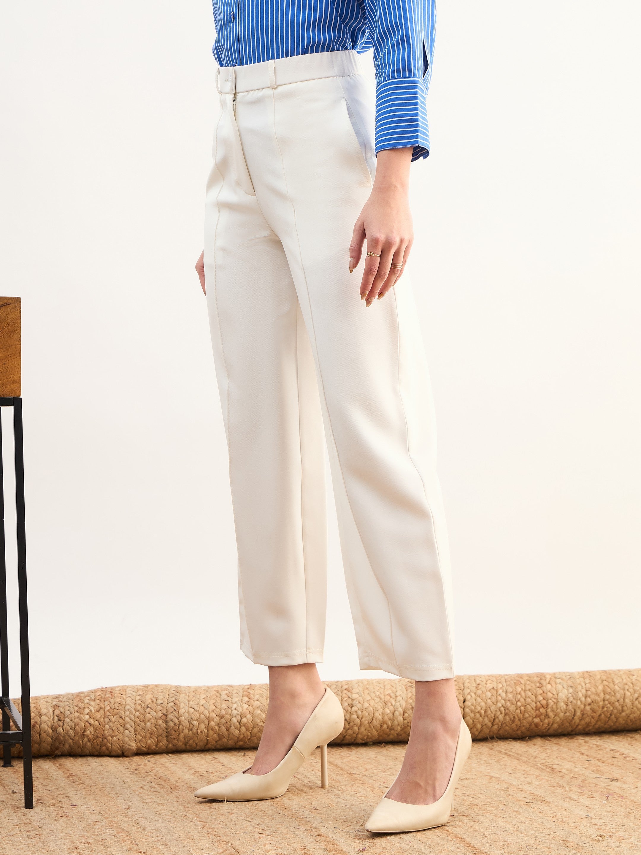 Women White Darted Slouchy Pants