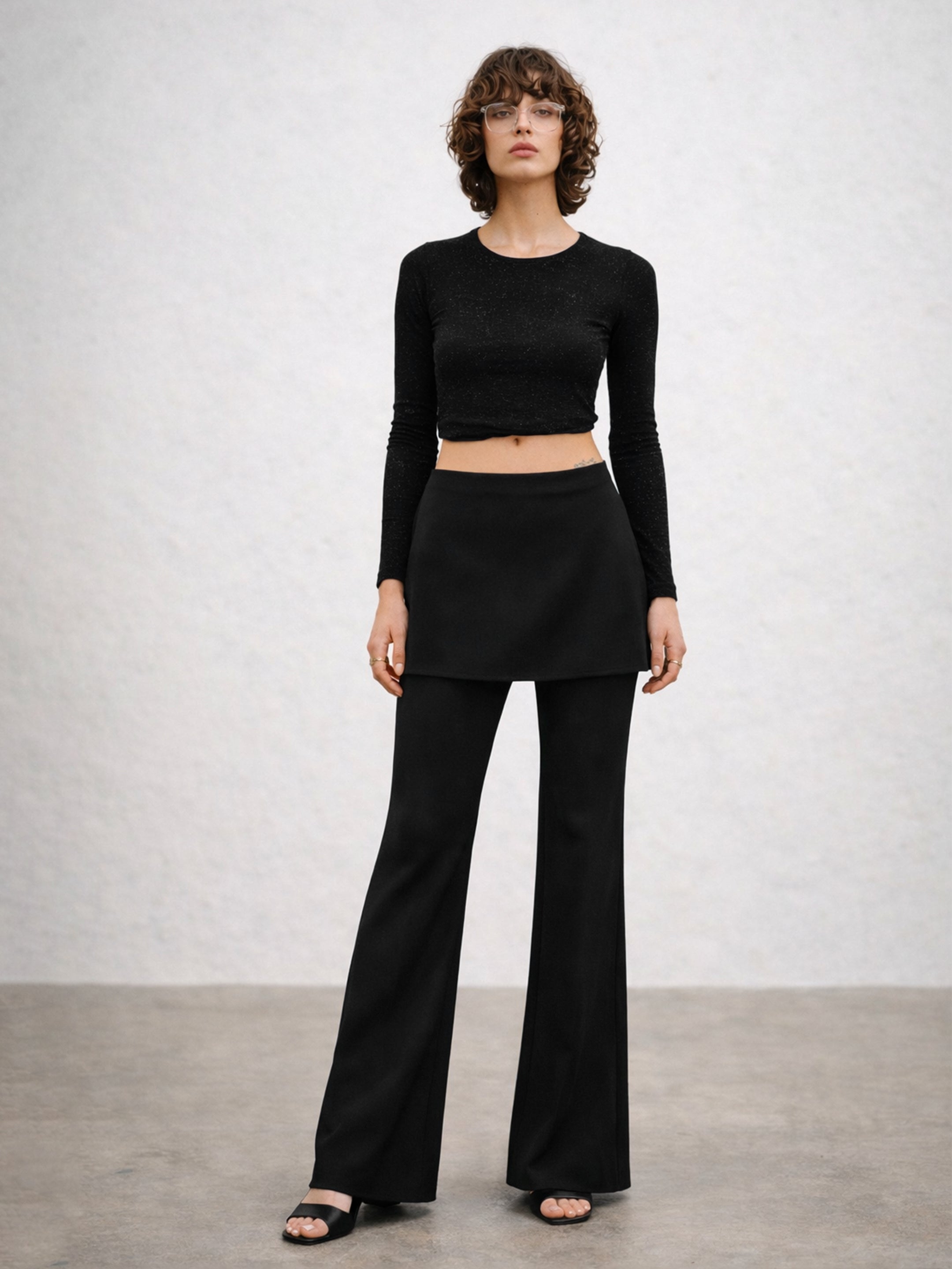 Women Black Minnie Out Layer Skirt Pants