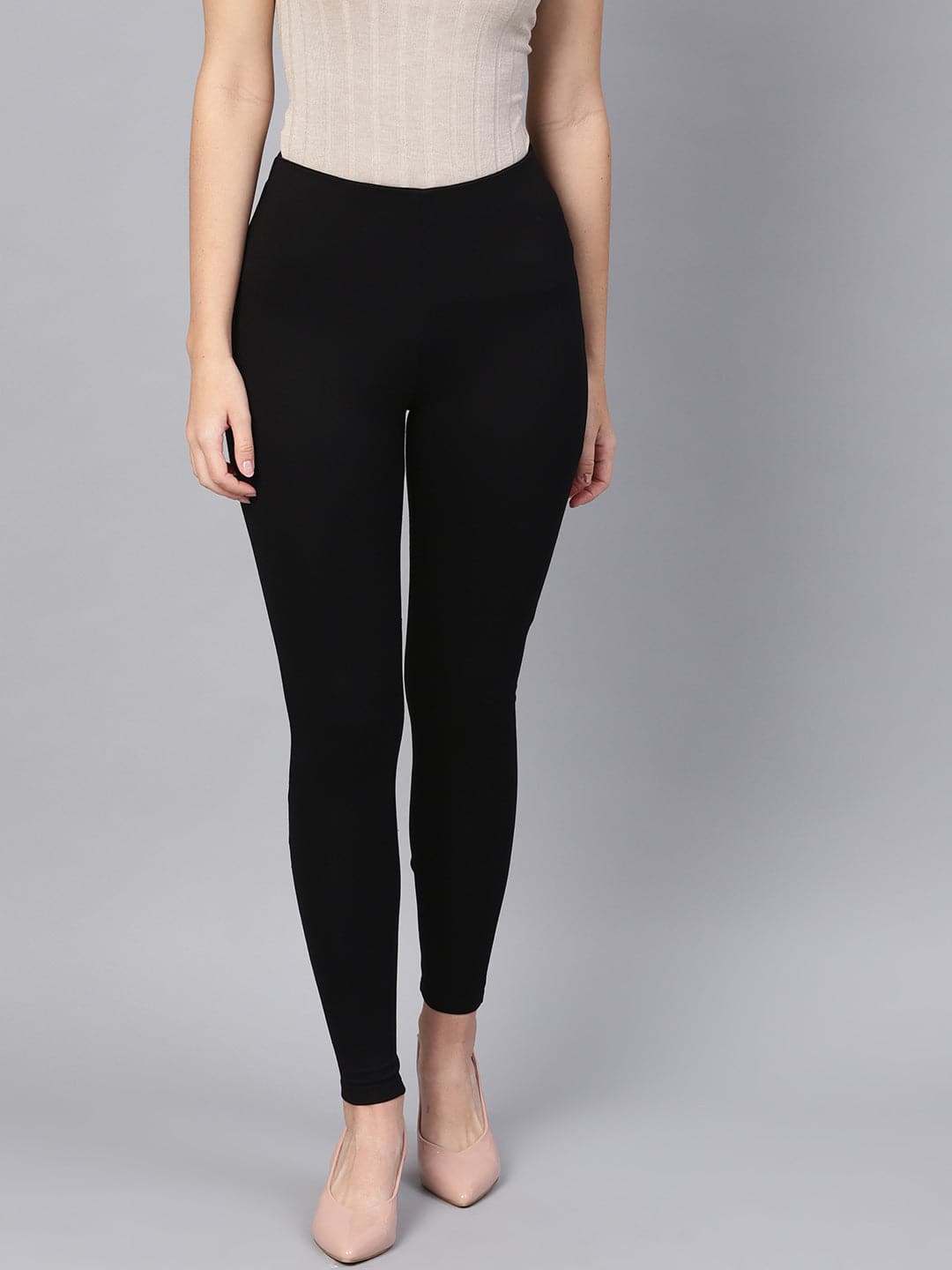 Women Black Knitted Slim Jeggings