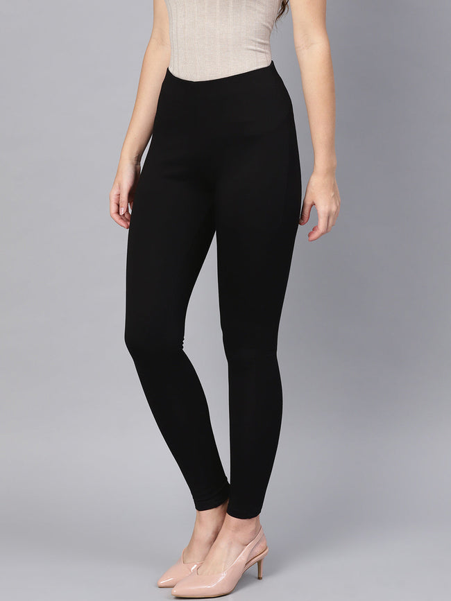 Women Black Knitted Slim Jeggings