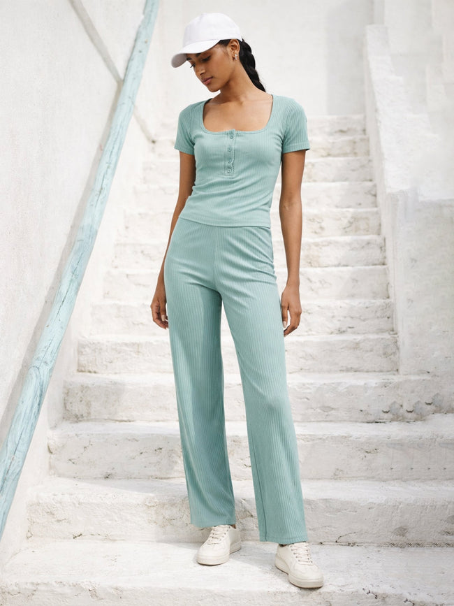 Women Sea Green Square-Neck Regular Top With Straight Pants
