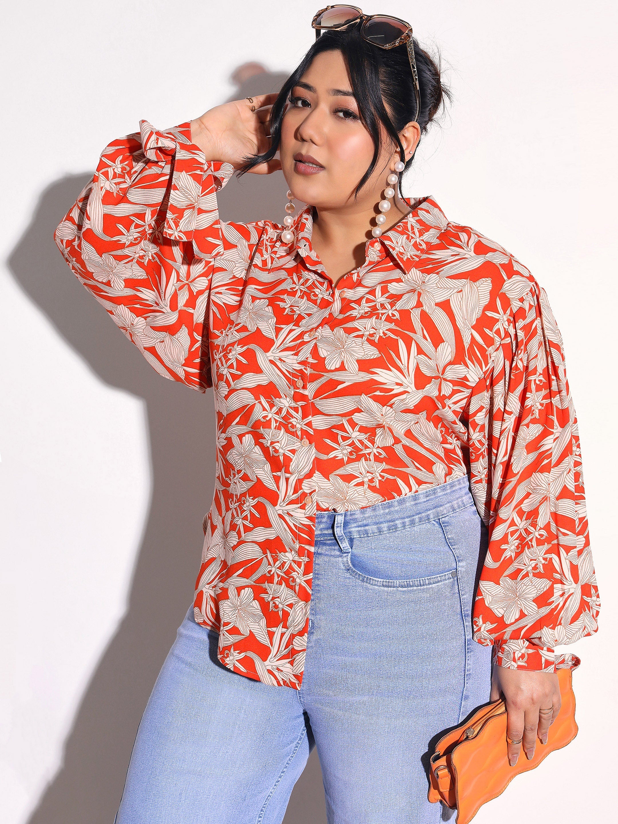 Women Orange Floral Sleeve Knot Collar Shirt