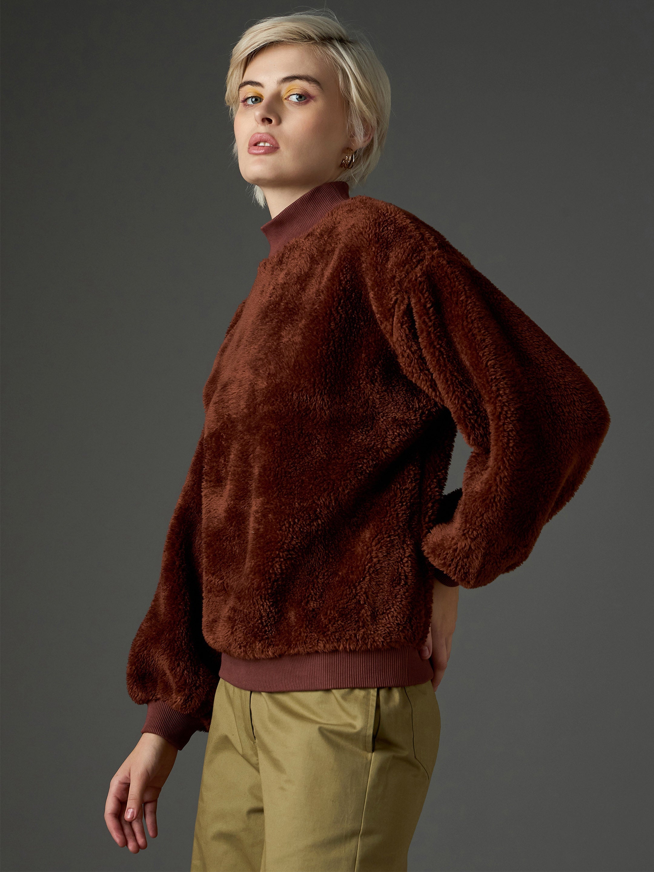 Women Brown Balloon Sleeve Faux Fur Sweatshirt