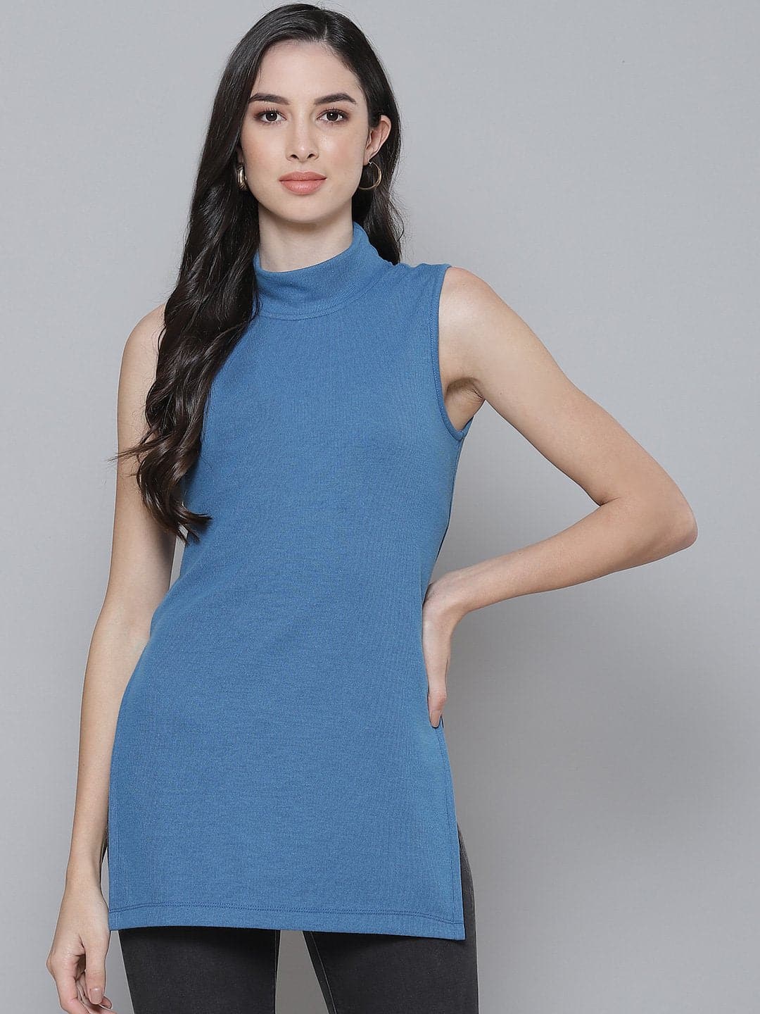 Women Blue Rib Slit Turtle Neck Top