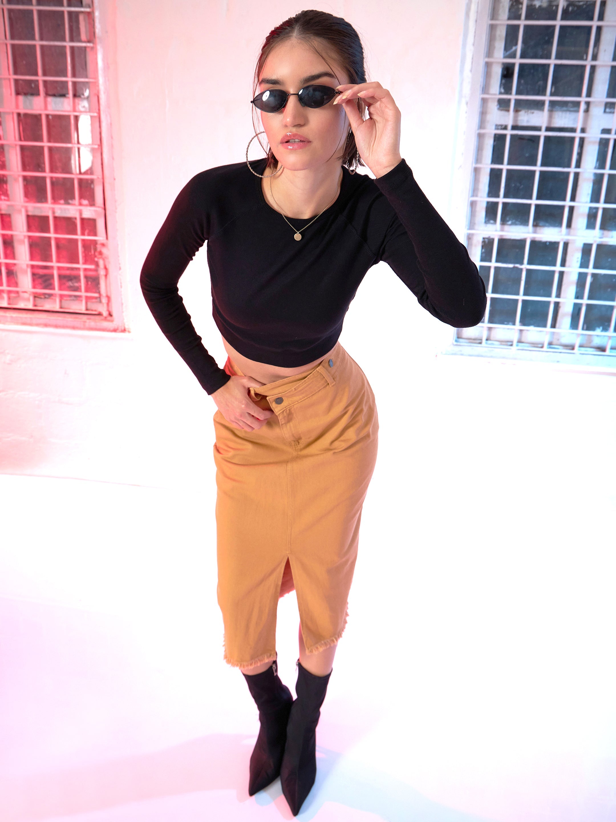 Women Black Rib Full Sleeve  Crop Top
