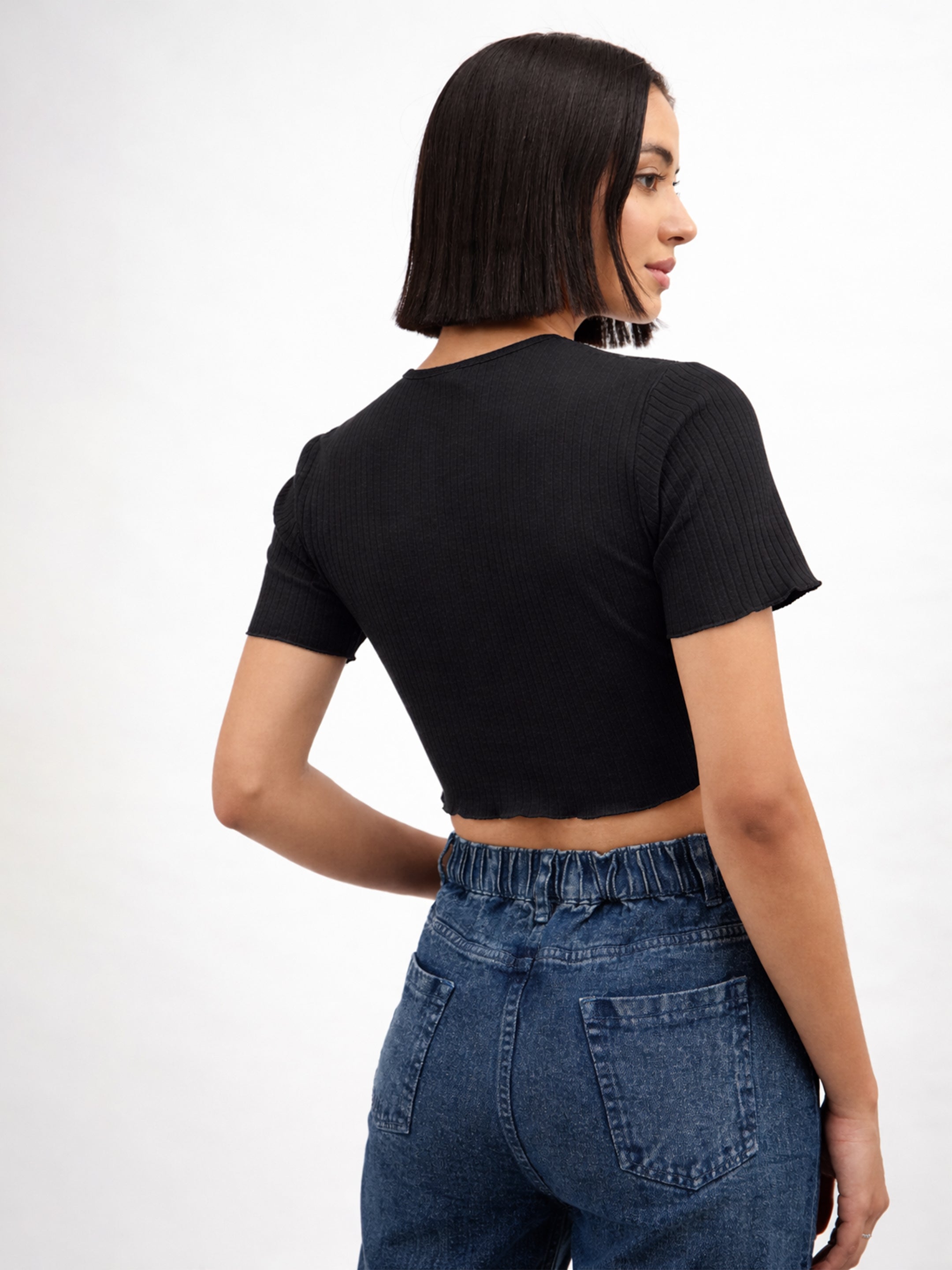 Women Black V-Neck Button Down Crop Top