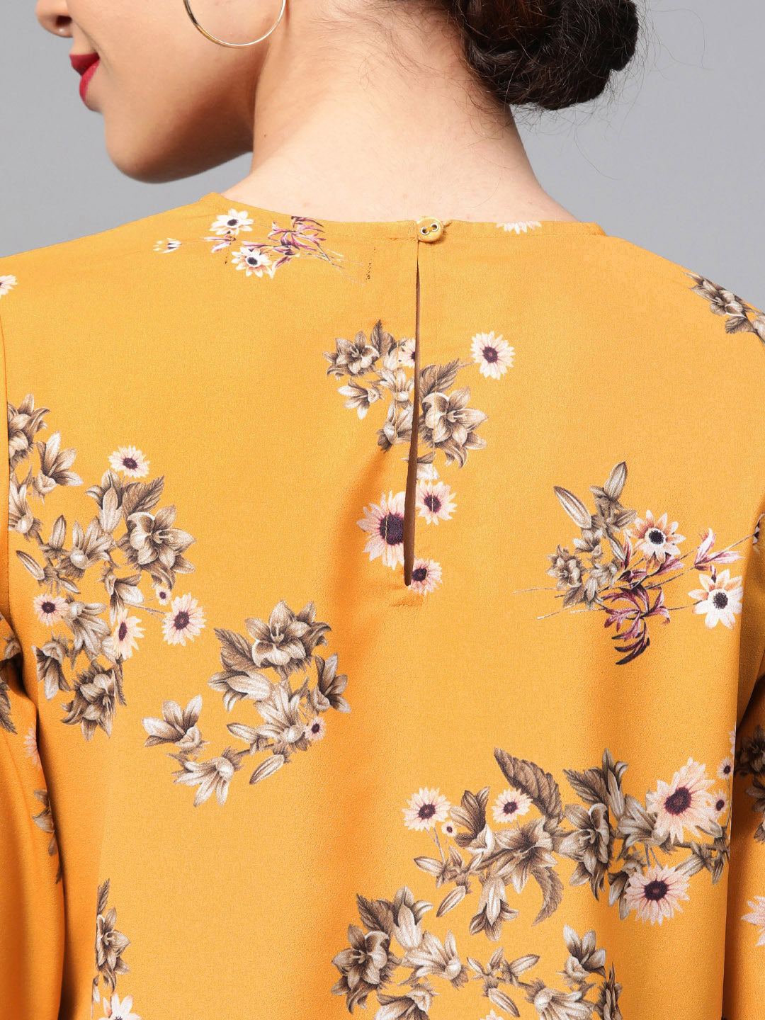 Women Mustard Floral Pleated Sleeve Hem