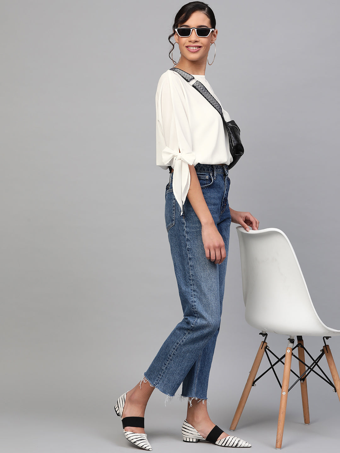 Women Off-White Sleeve Tie-Up Crop Top